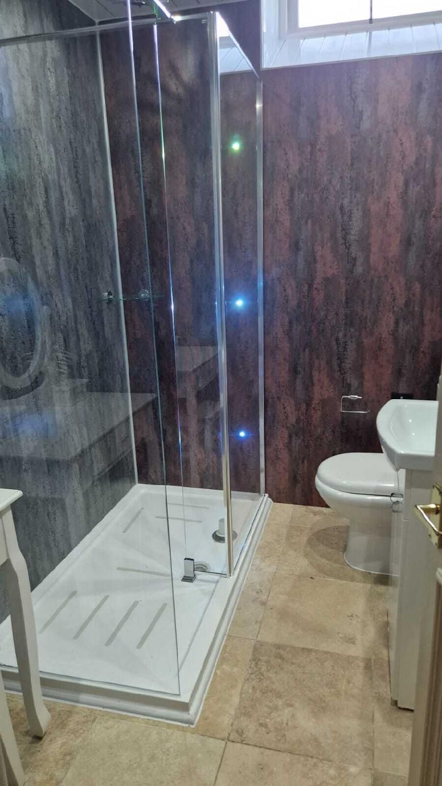 3 -Deluxe-Double room-Ensuite with Shower