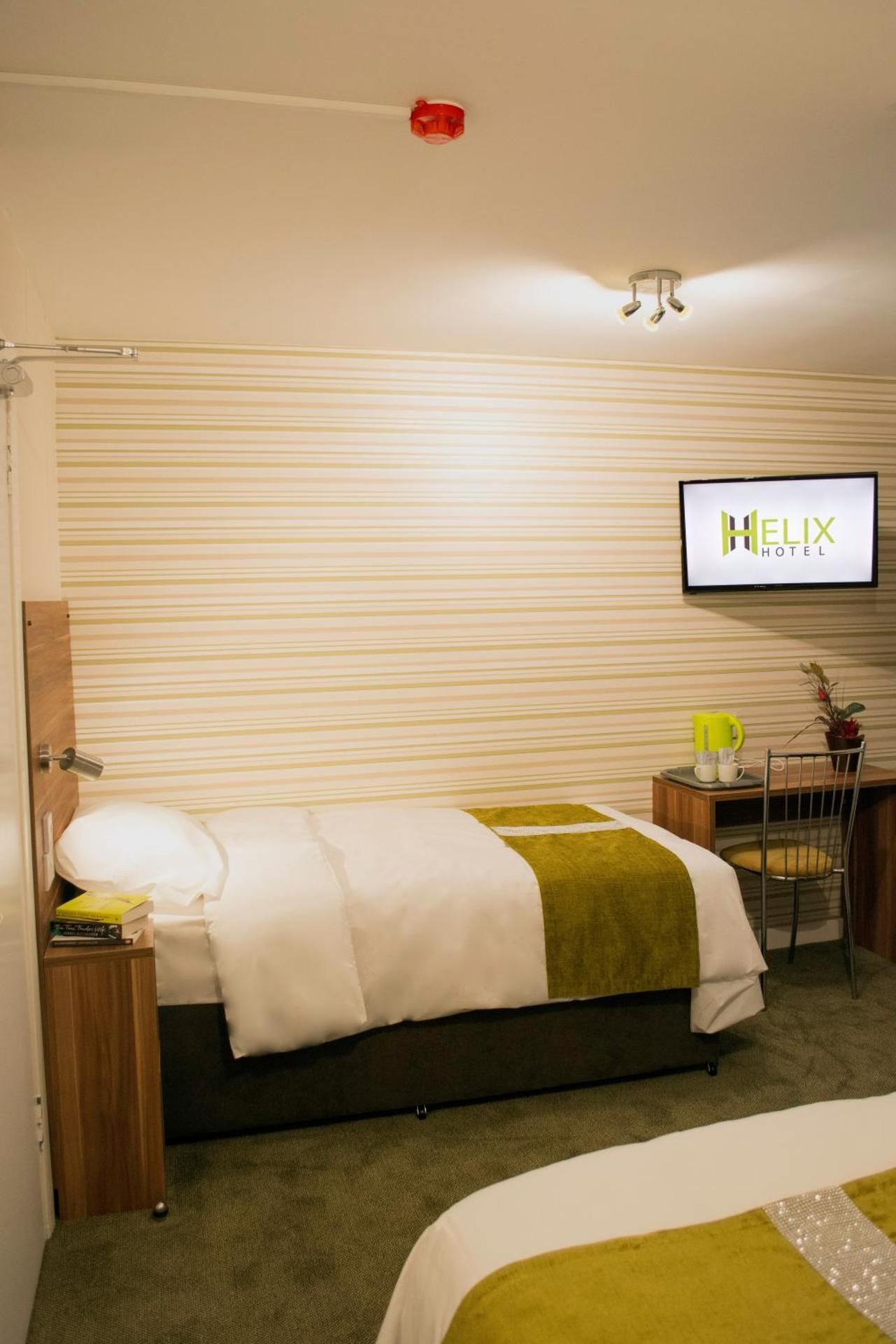 Helix Hotel Twin Standard