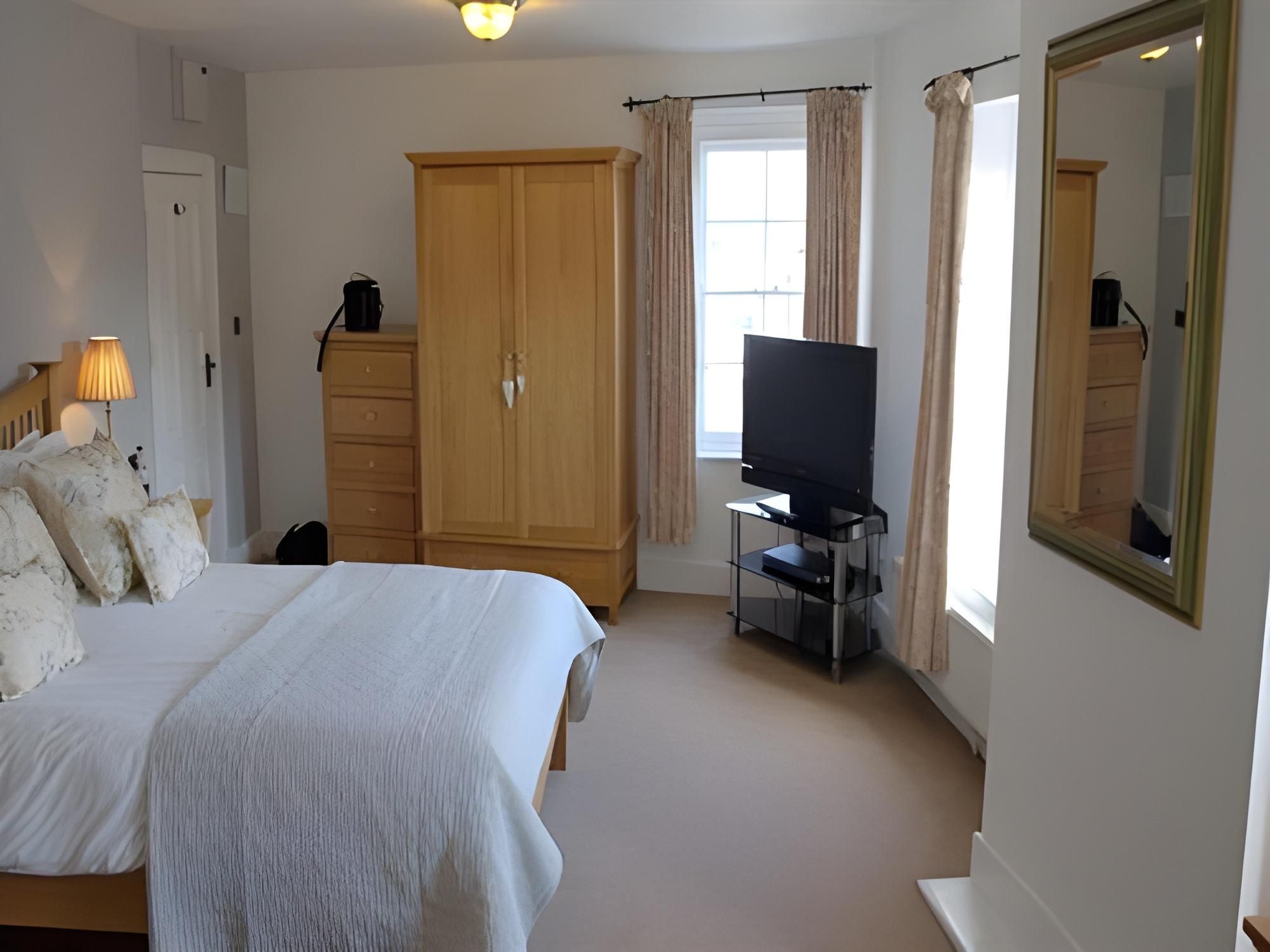 Double room-Superior-Ensuite-Mountain View