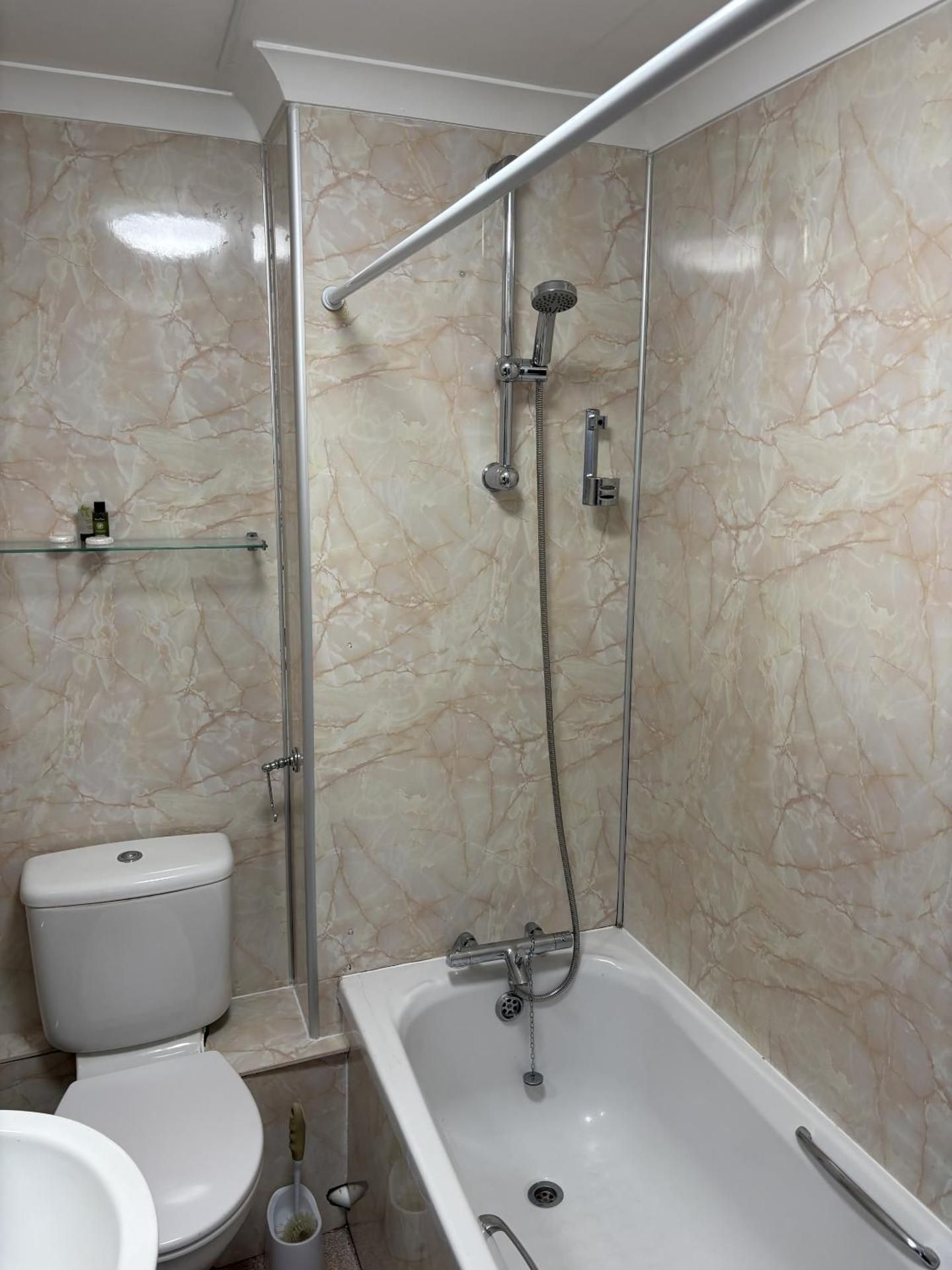 Roadhouse Llanwenarth Standard Double Room 2