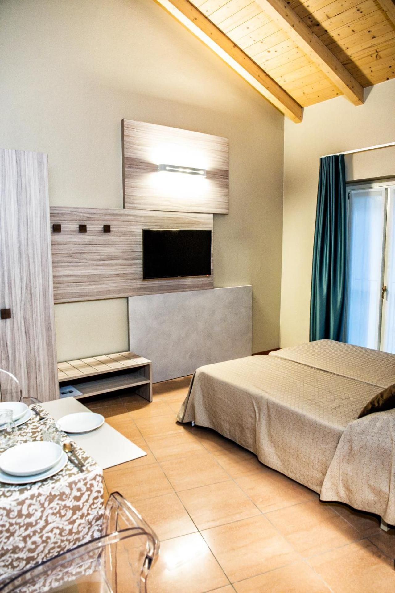 Double or Twin Room with Private Bathroom