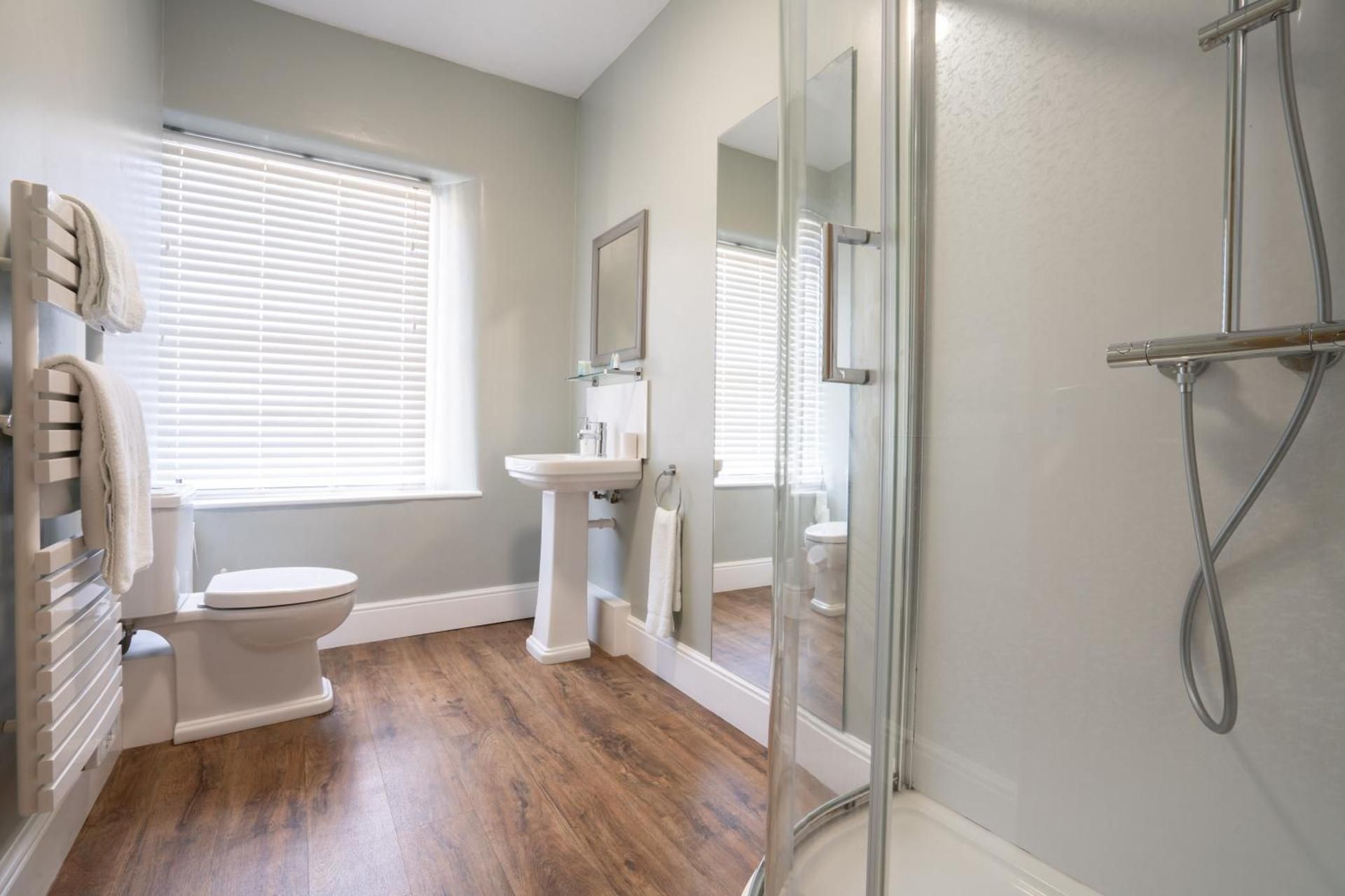 Double or Twin Room with Private External Bathroom