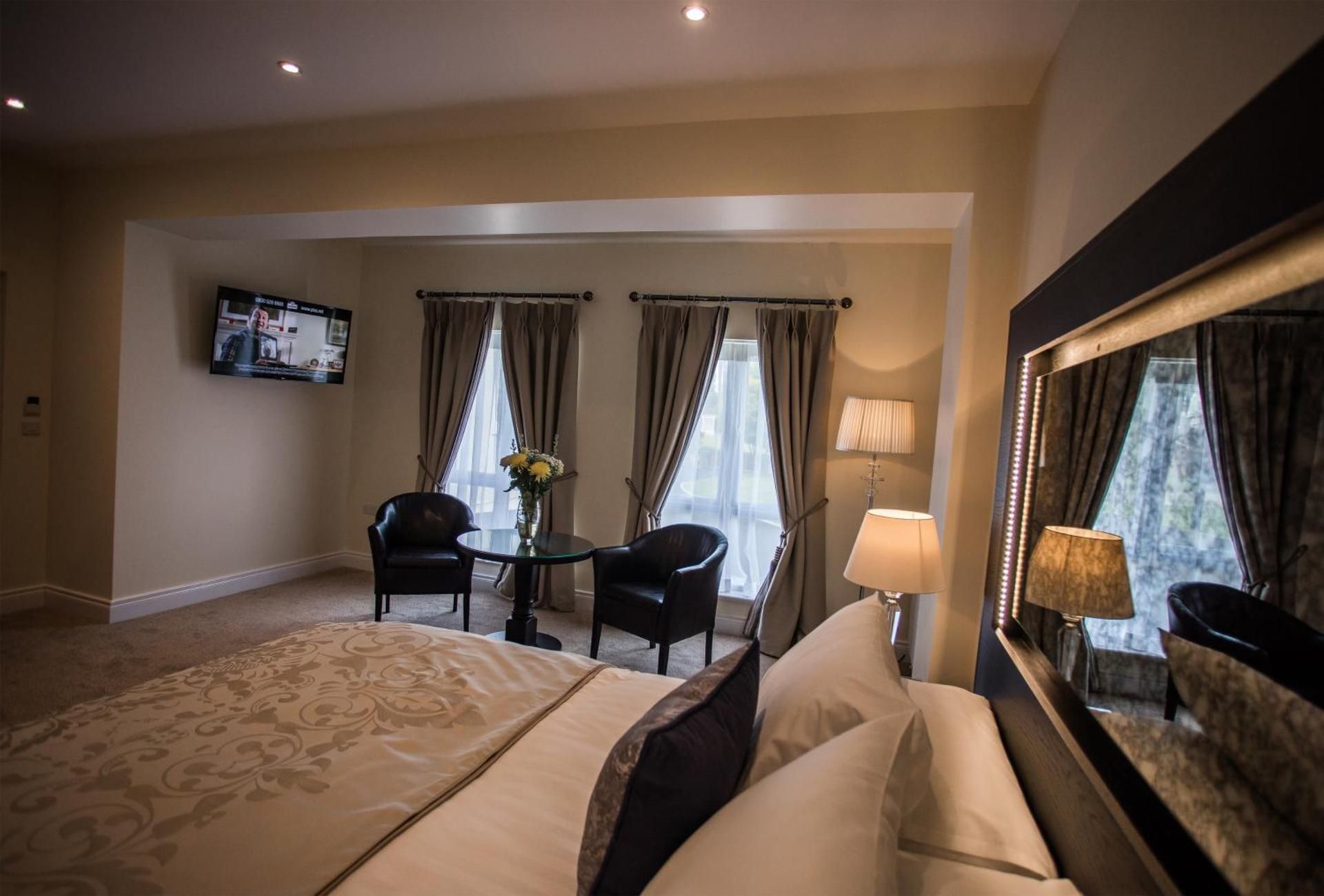 Suite - 2 Park Residence