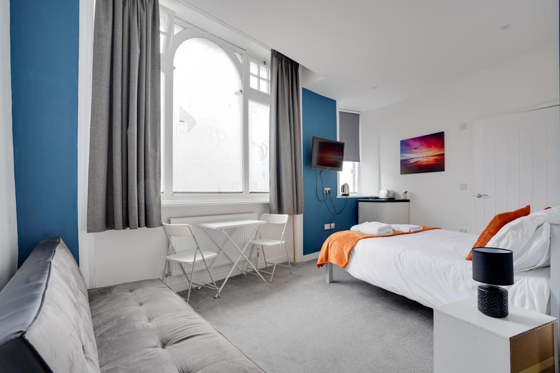 Double Room with Private Bathroom