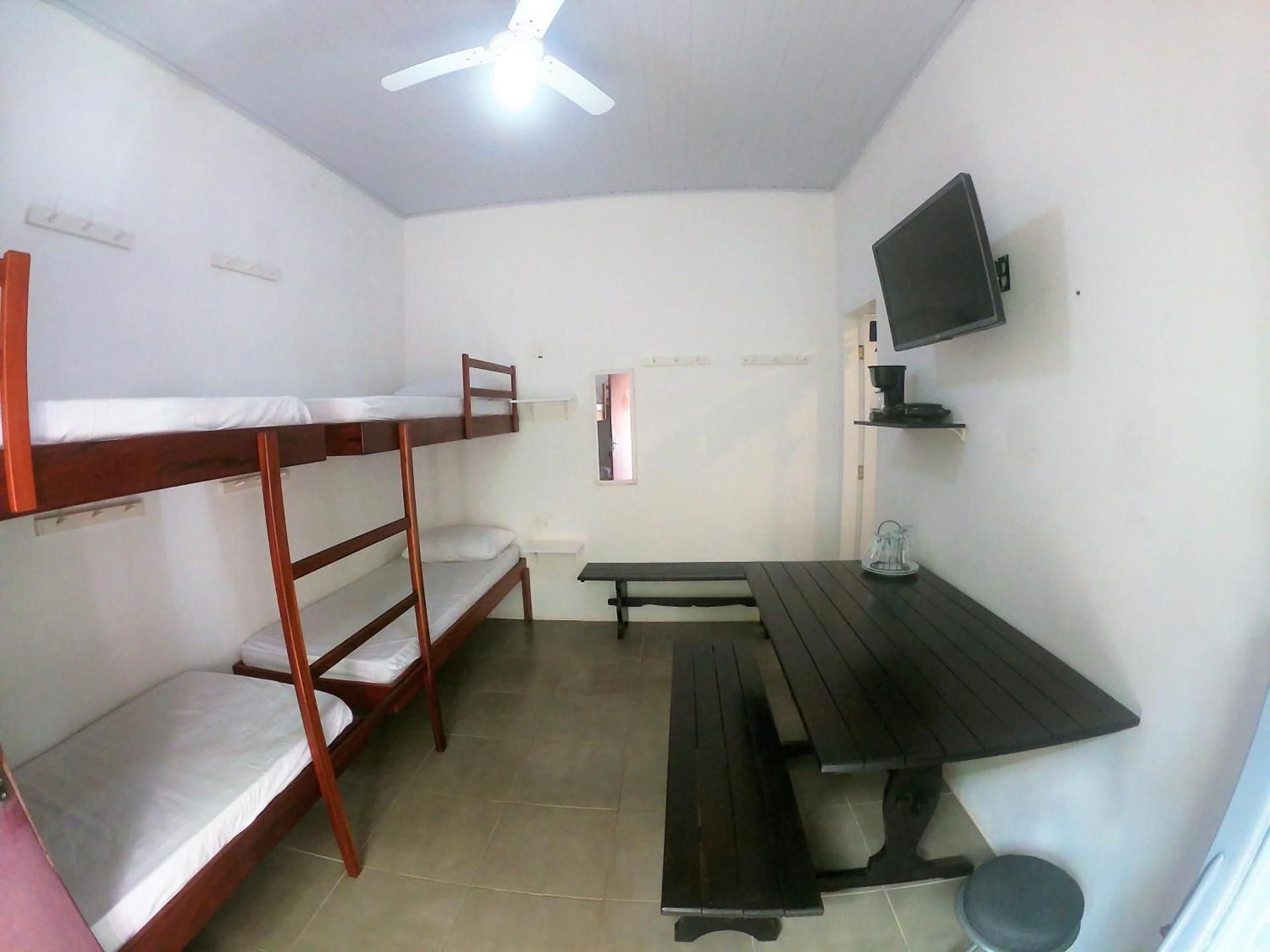 Quadruple Room with Private Bathroom