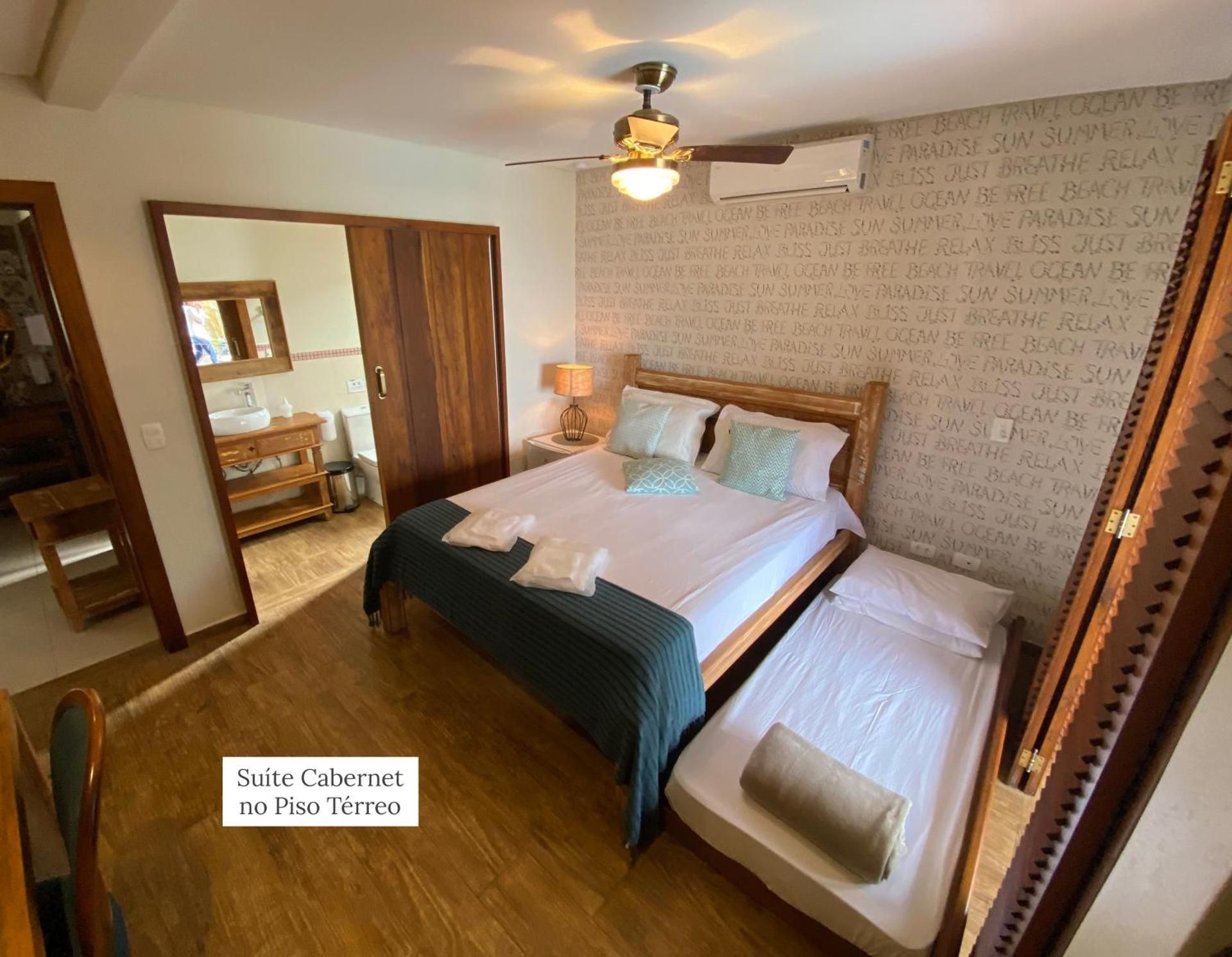 Queen Suite with Sea View