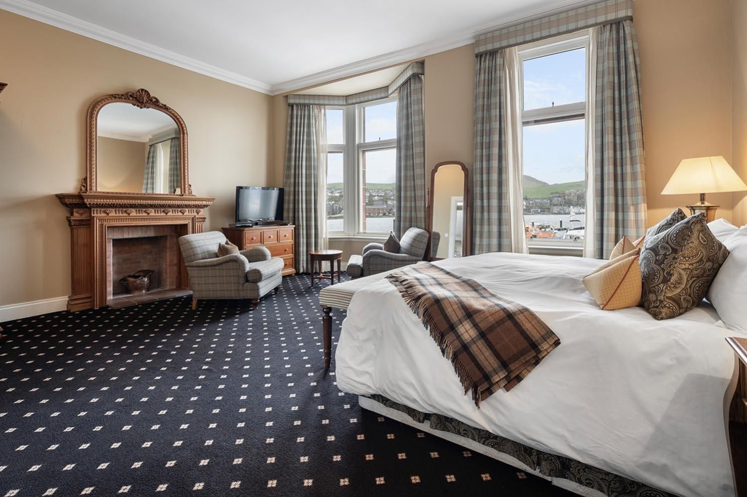 Superior King Room