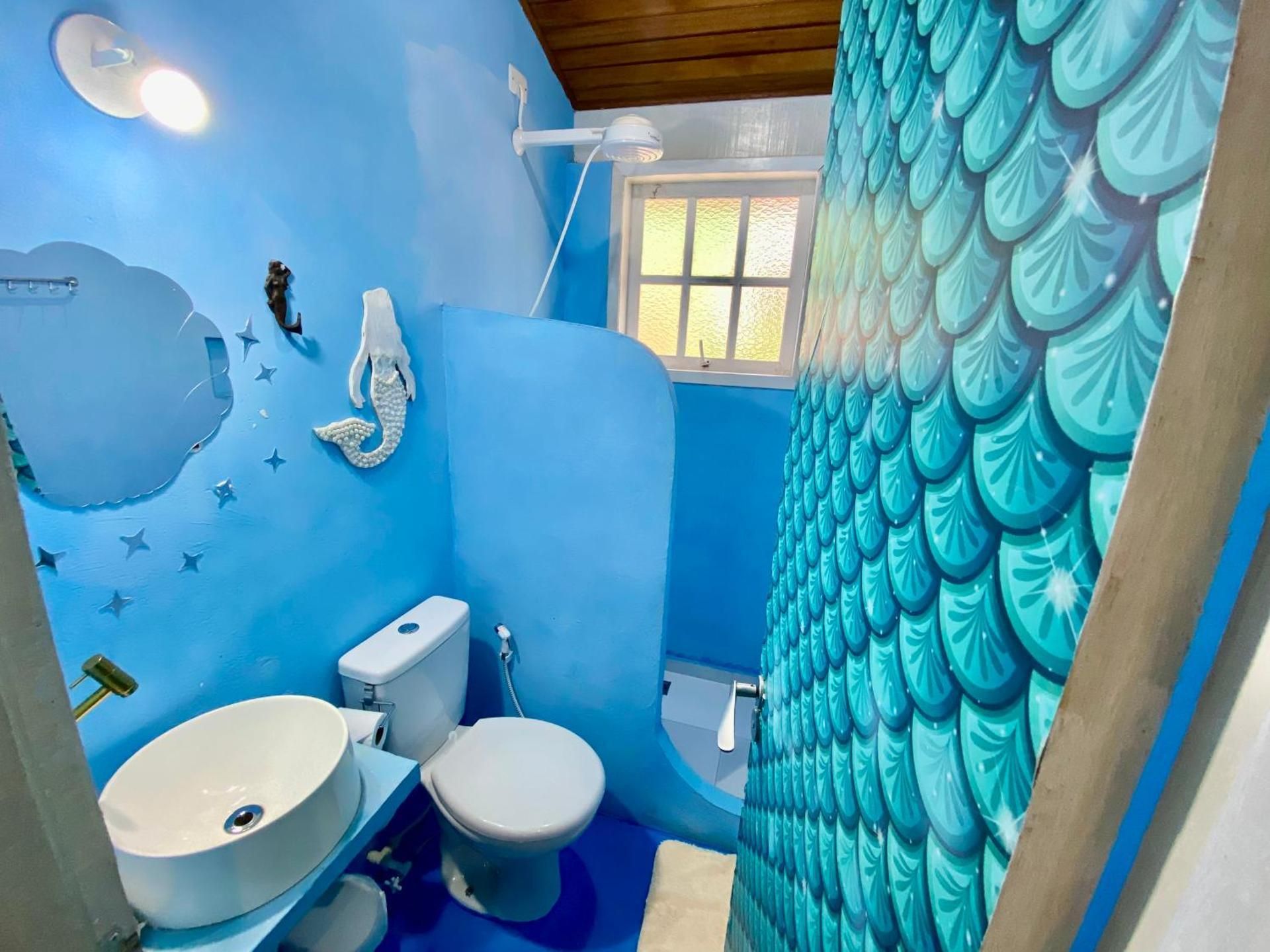 Quadruple Room with Private Bathroom