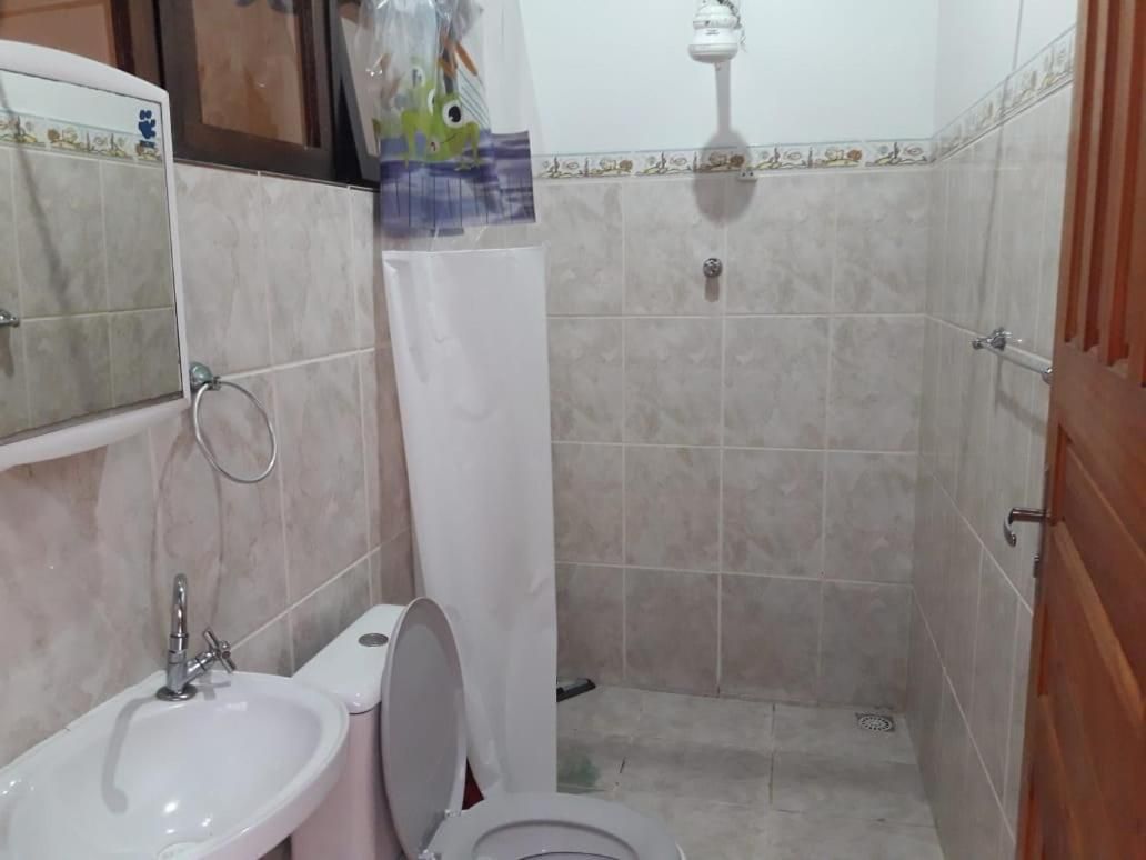 Economy Quadruple Room with External Bathroom 
