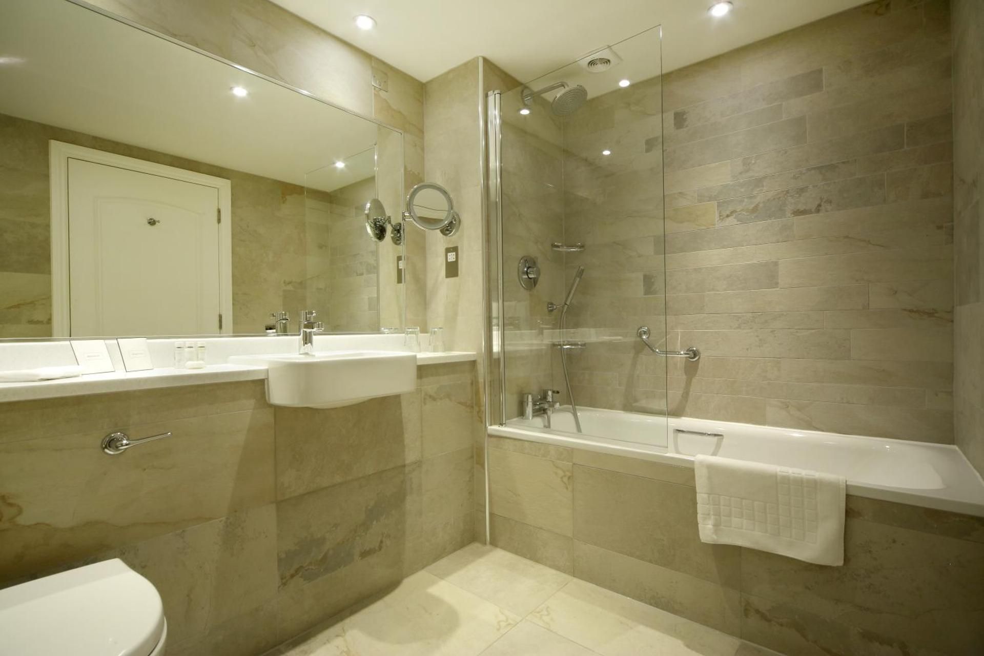 Junior Suite with River View