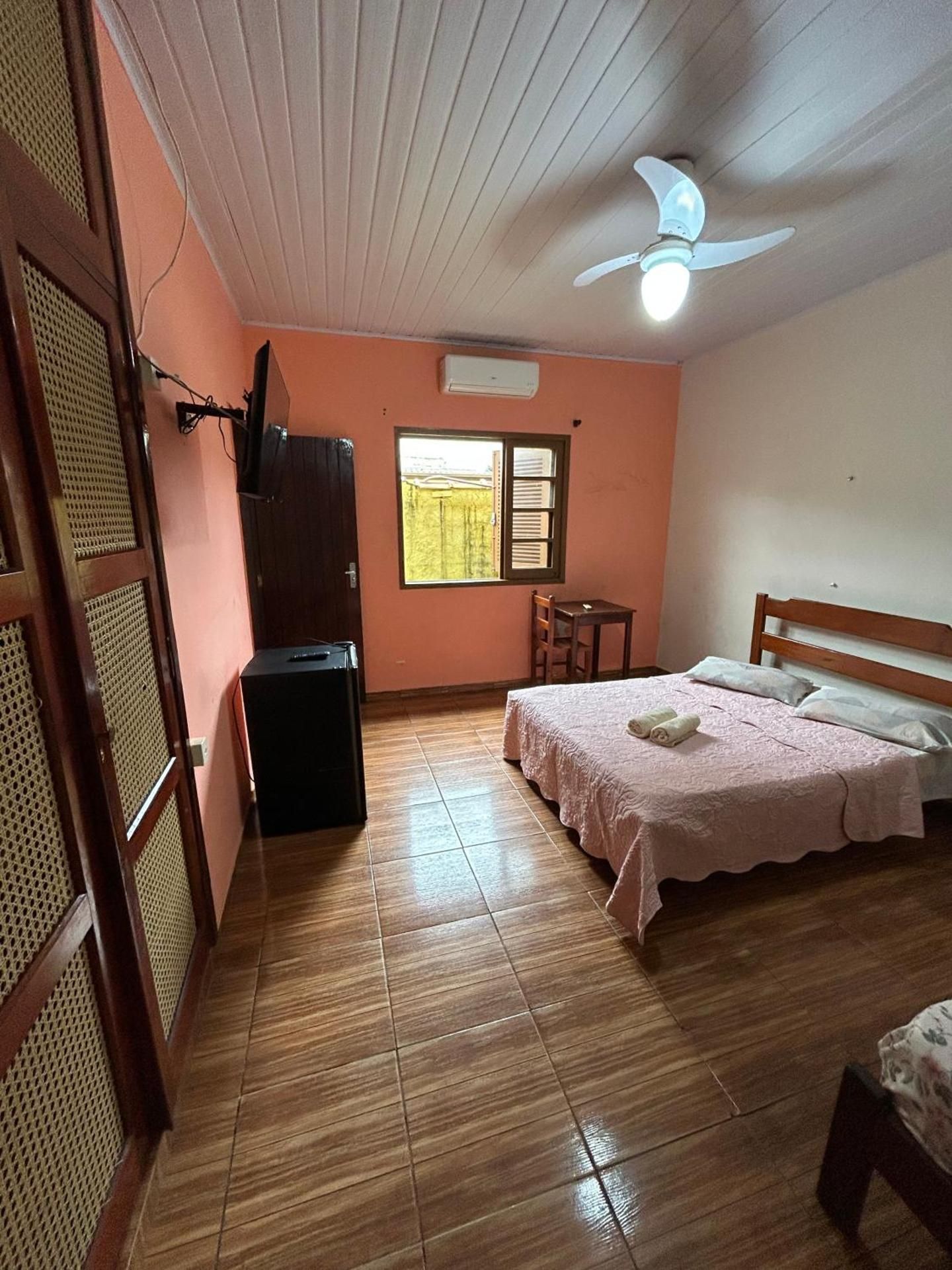 Triple Room with Private Bathroom