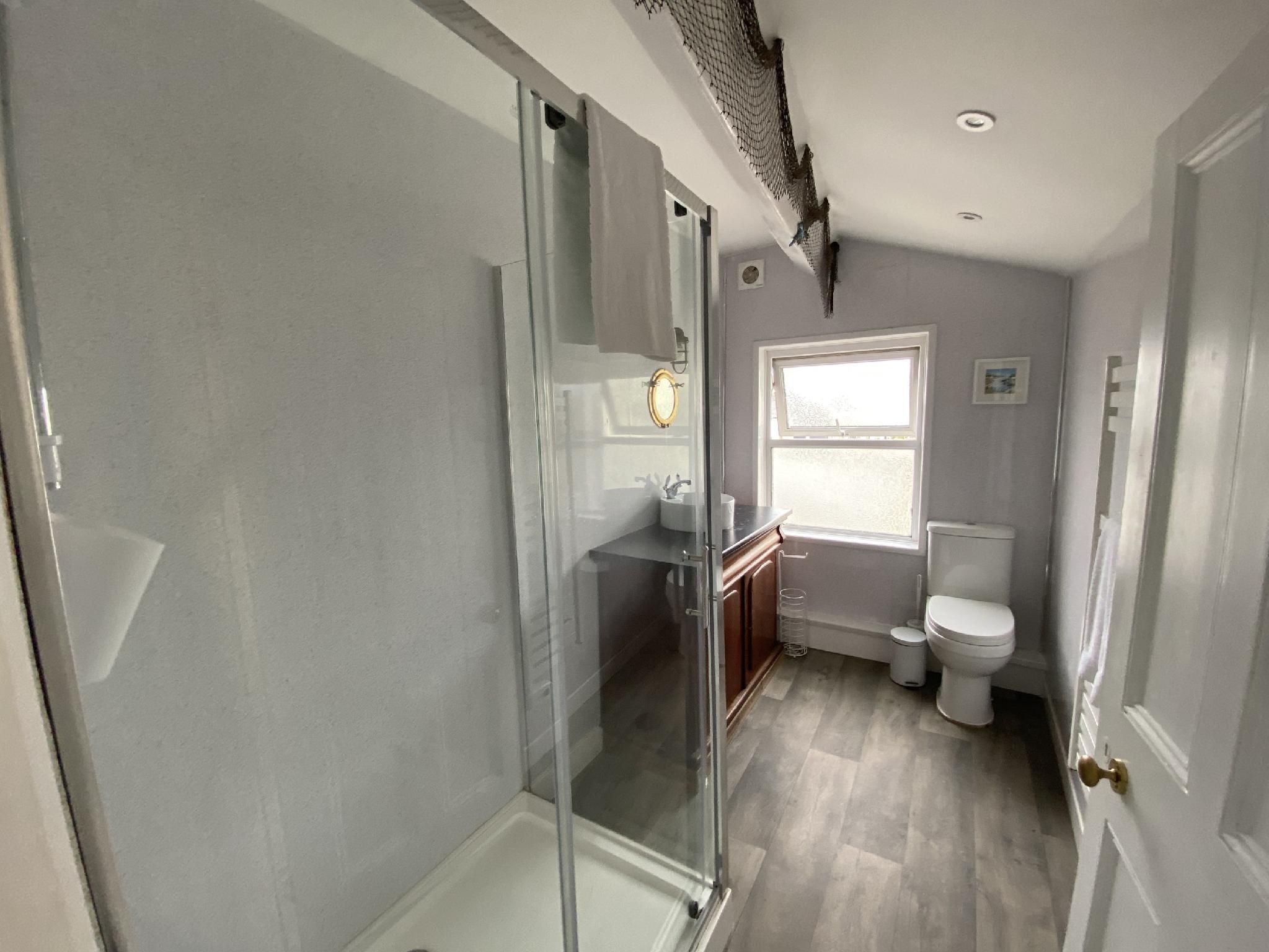 Family Apartment Ensuite and Kitchen