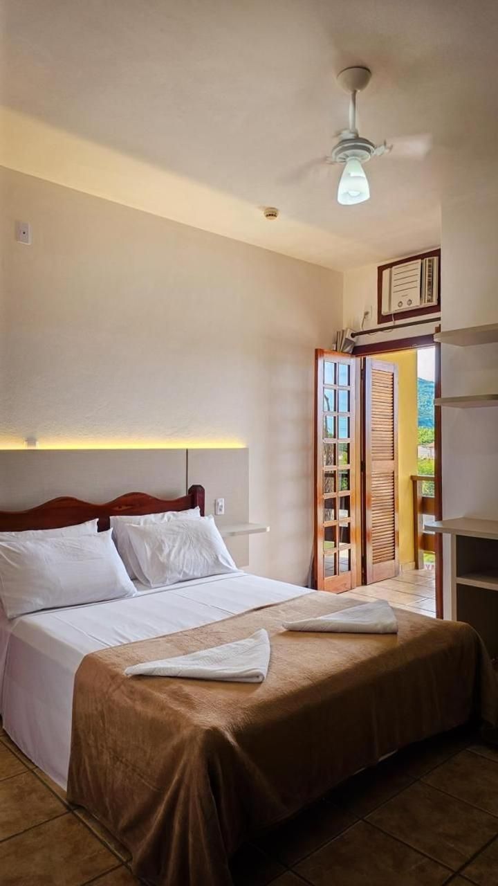 Double Room with Balcony and Sea View