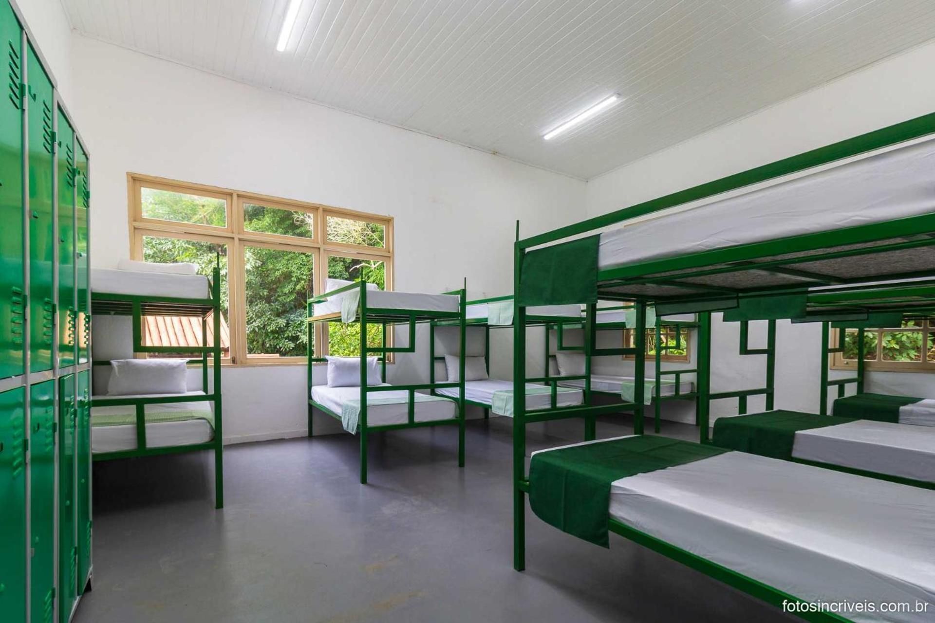 Bunk Bed in Mixed Dormitory Room