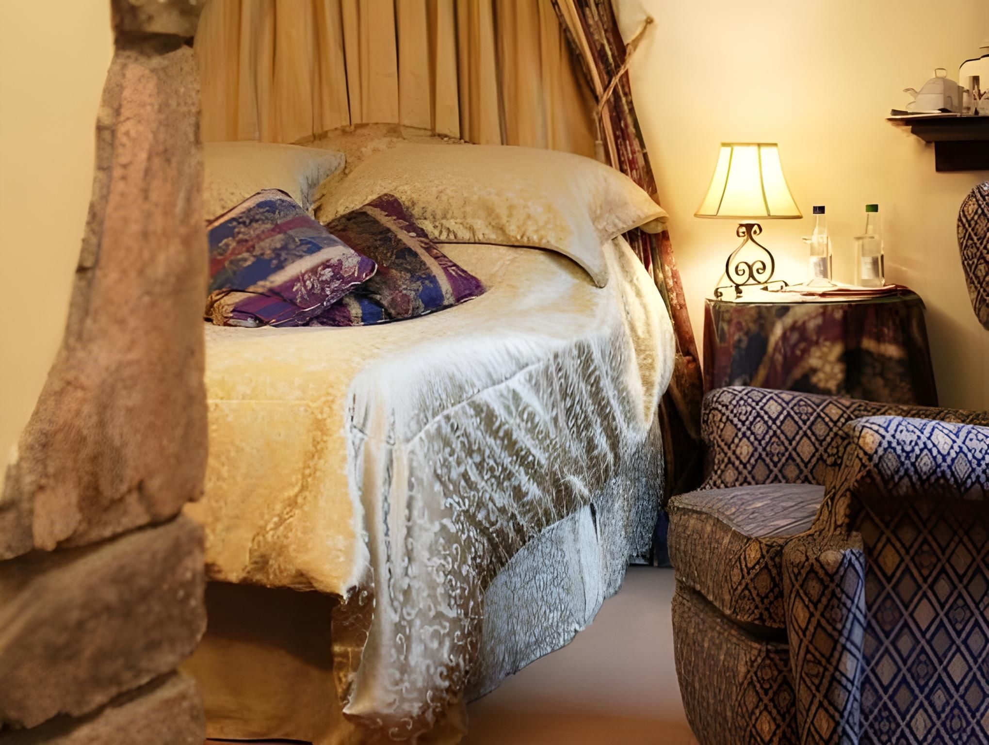 The Bear Hotel Deluxe Double Room