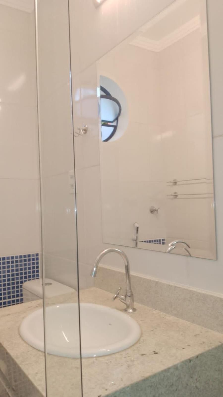 Room #1184286801