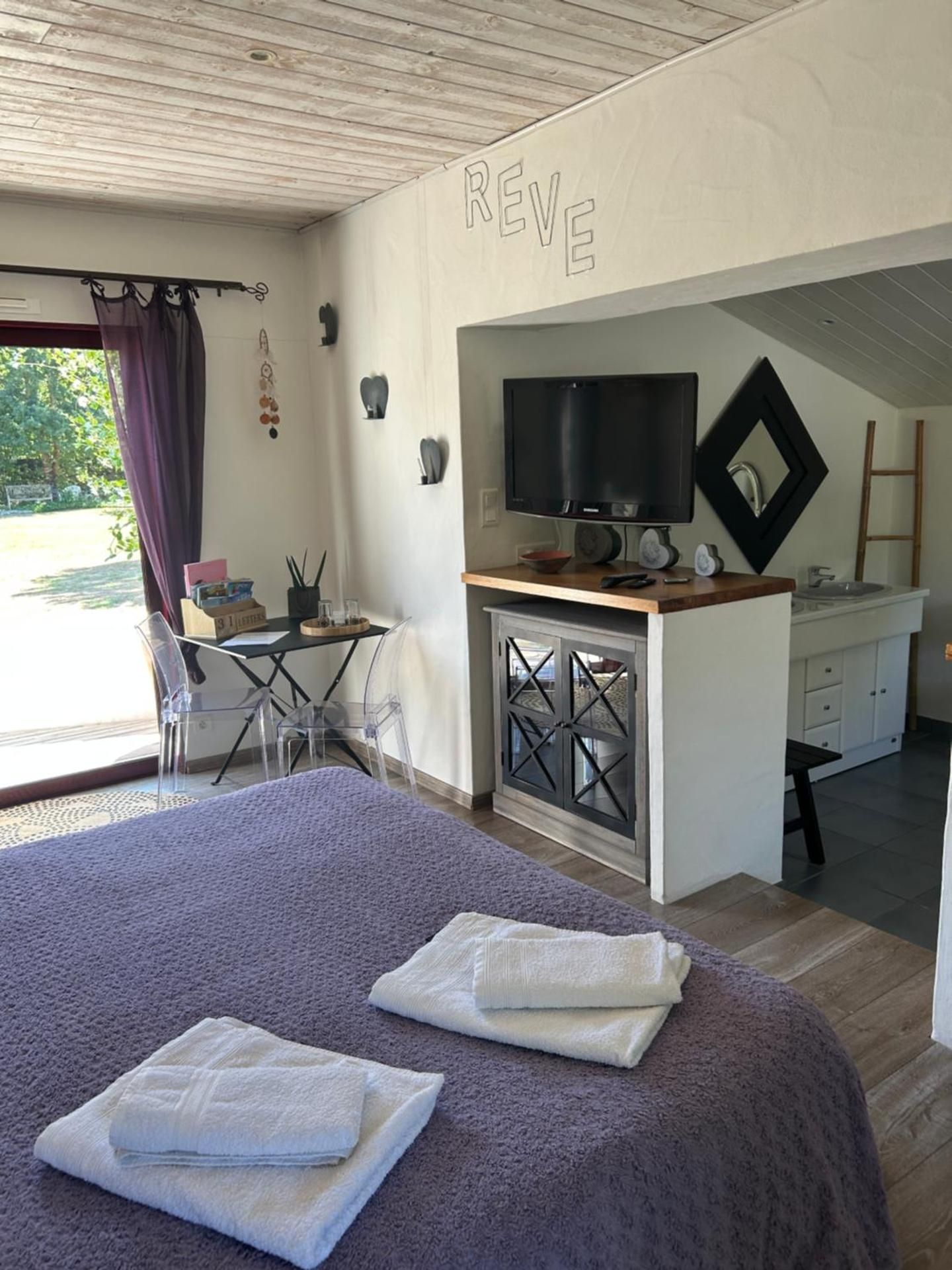 Double Room with Private Bathroom