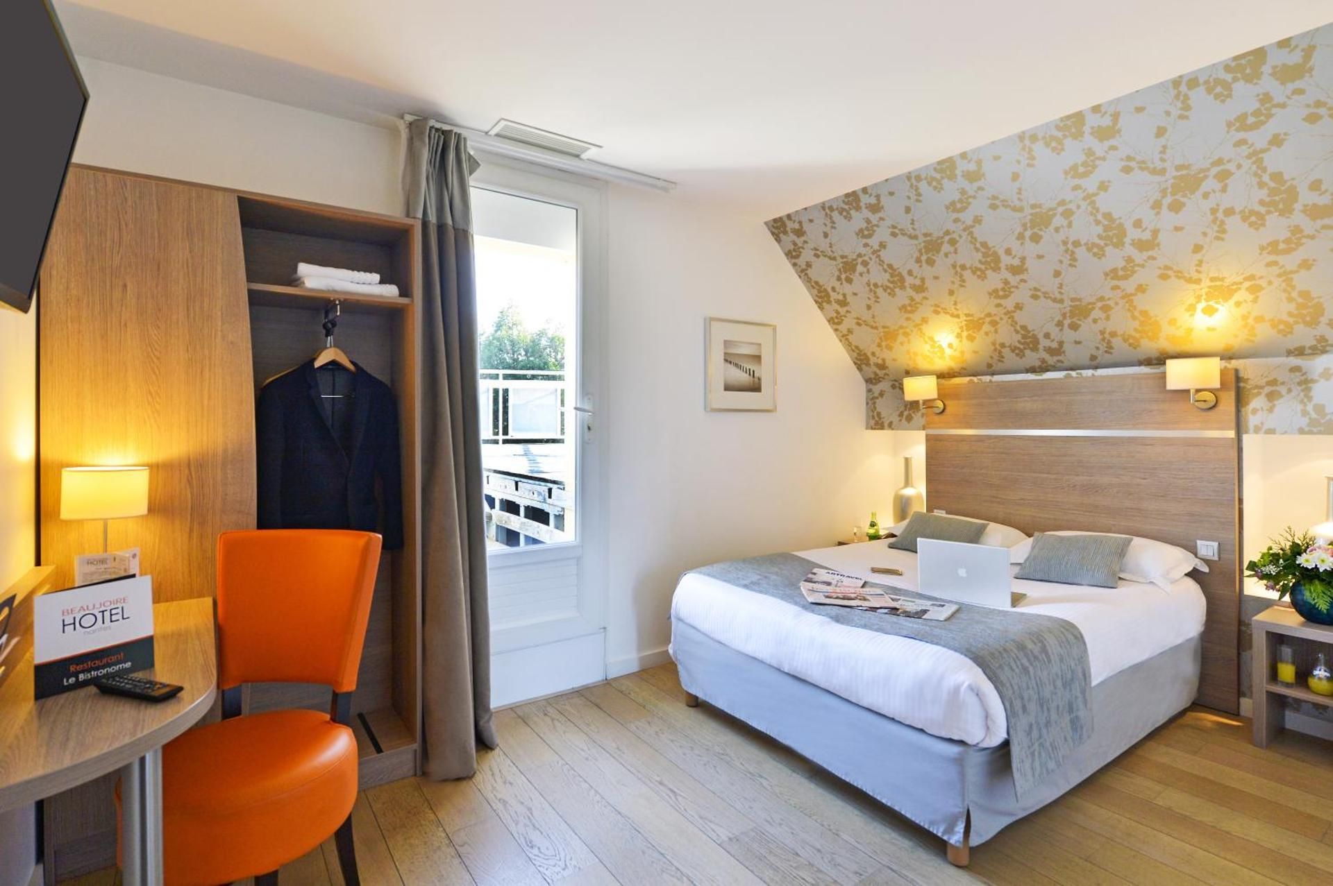 Double Room with Terrace