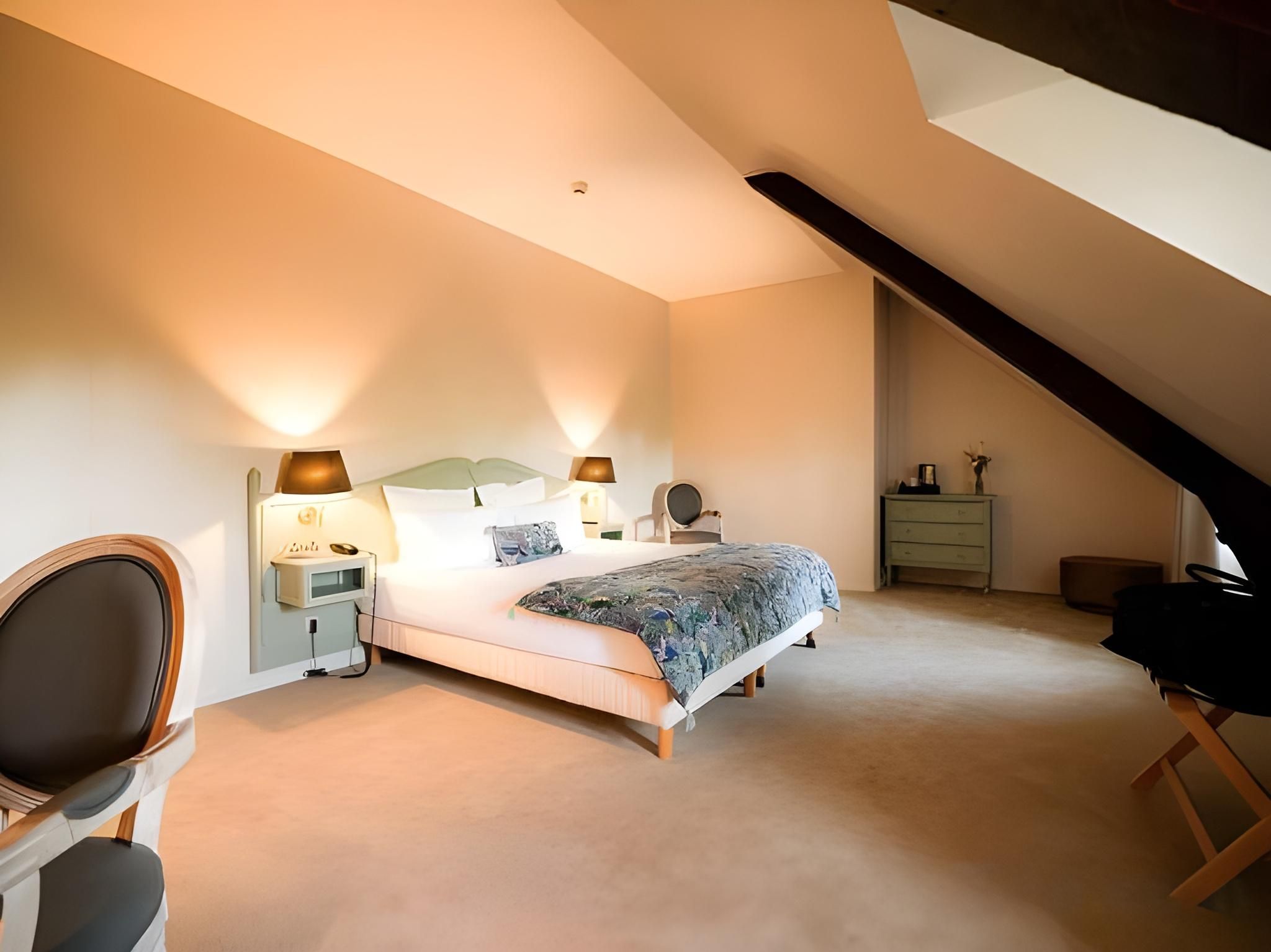 Château de Fontanges Family Room