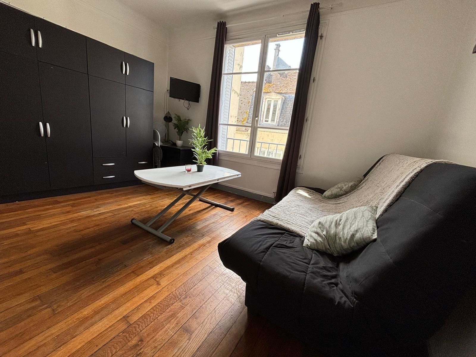 L'écrin Melunais-Appartement-Budget-Douche-Vue ville