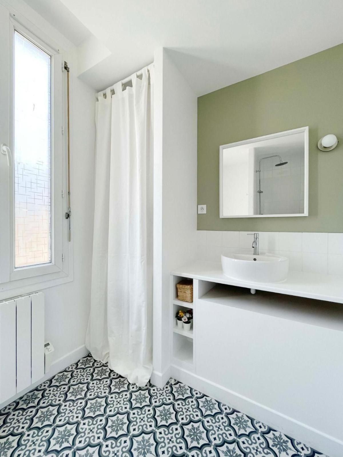 Standard Apartment