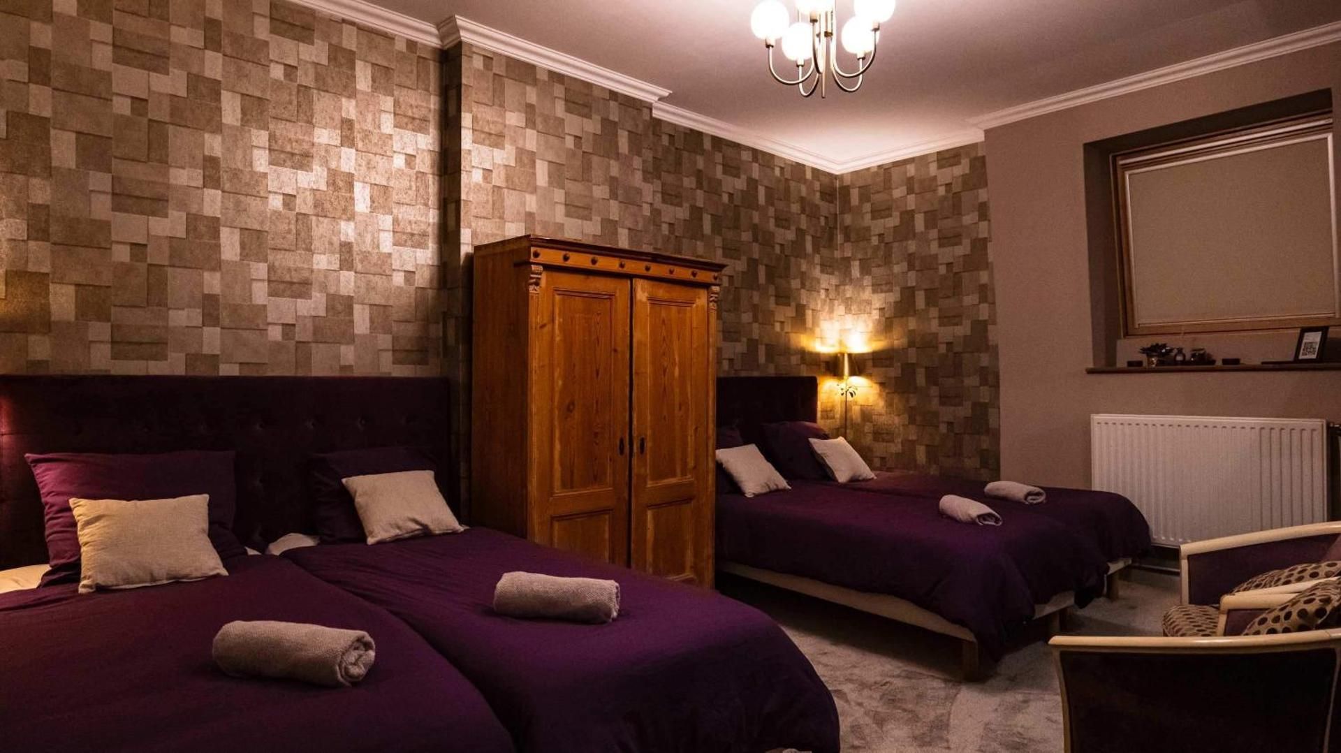 Quadruple Room with Private External Bathroom