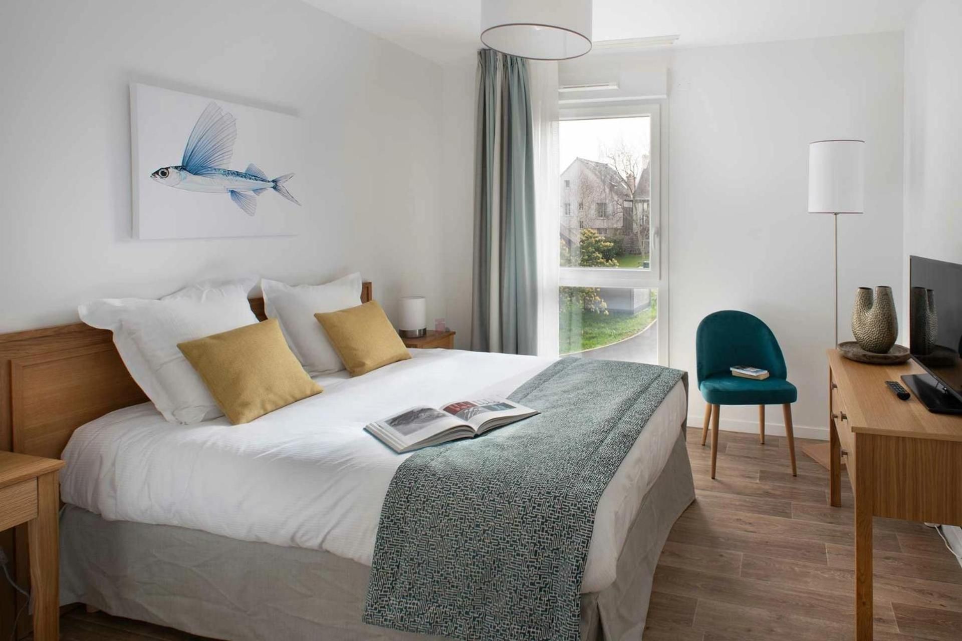 Two-Bedroom Apartment with Balcony