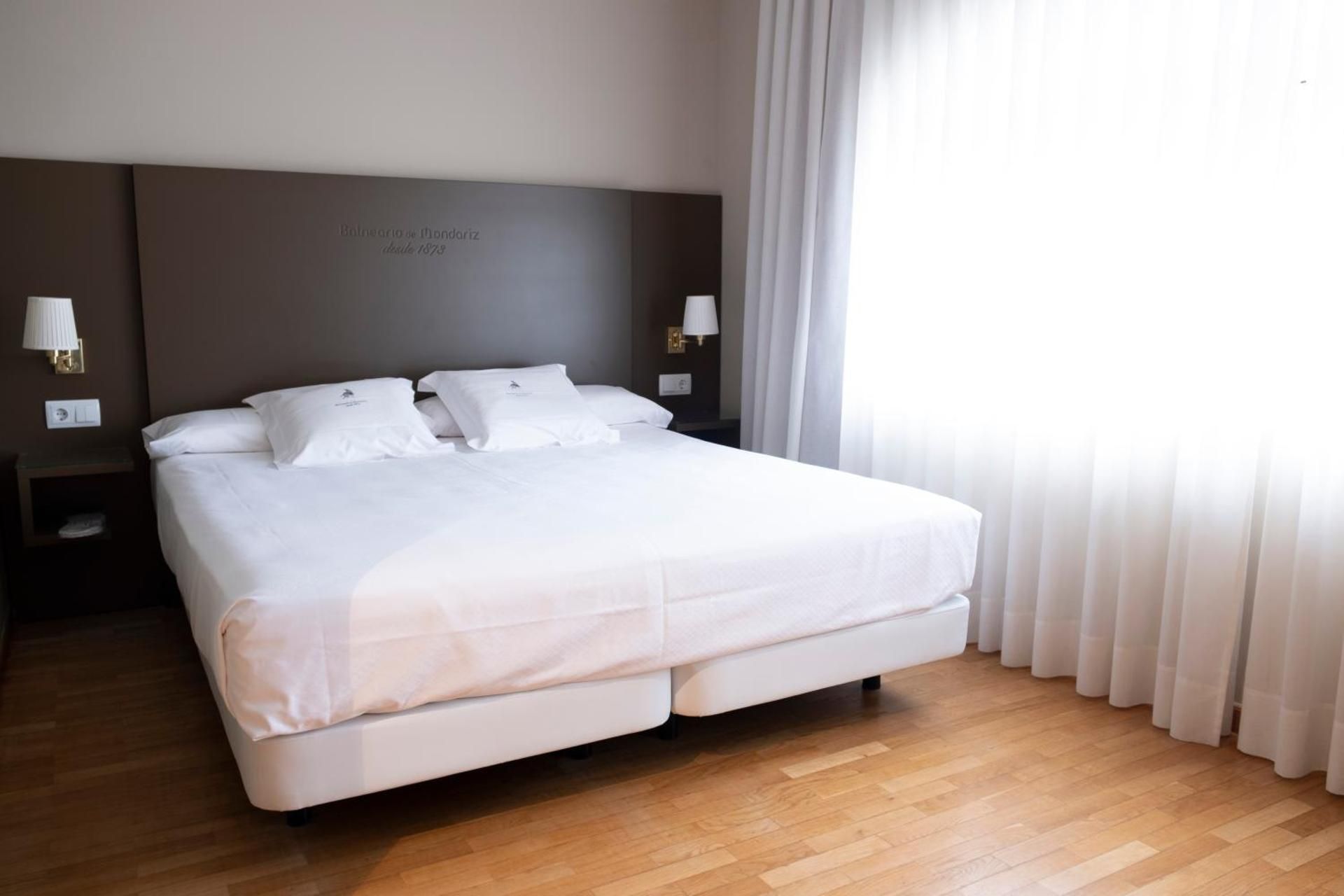 Double Room with Extra Bed (2 Adults + 1 Child) with Spa Access