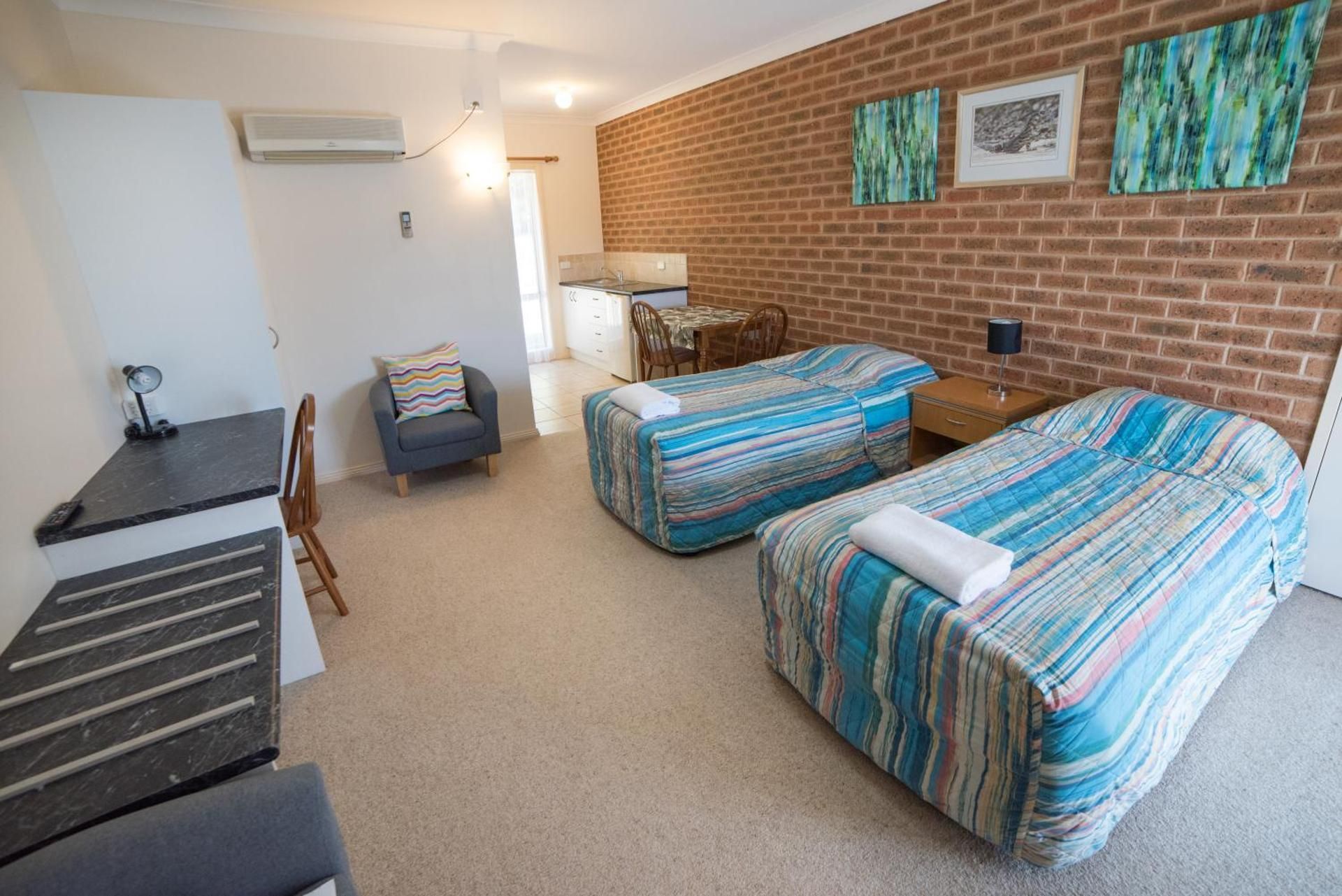 Self-Contained Interconnecting Family Room
