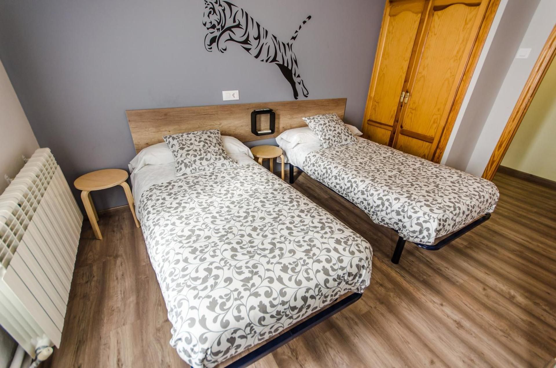 Large Single Room