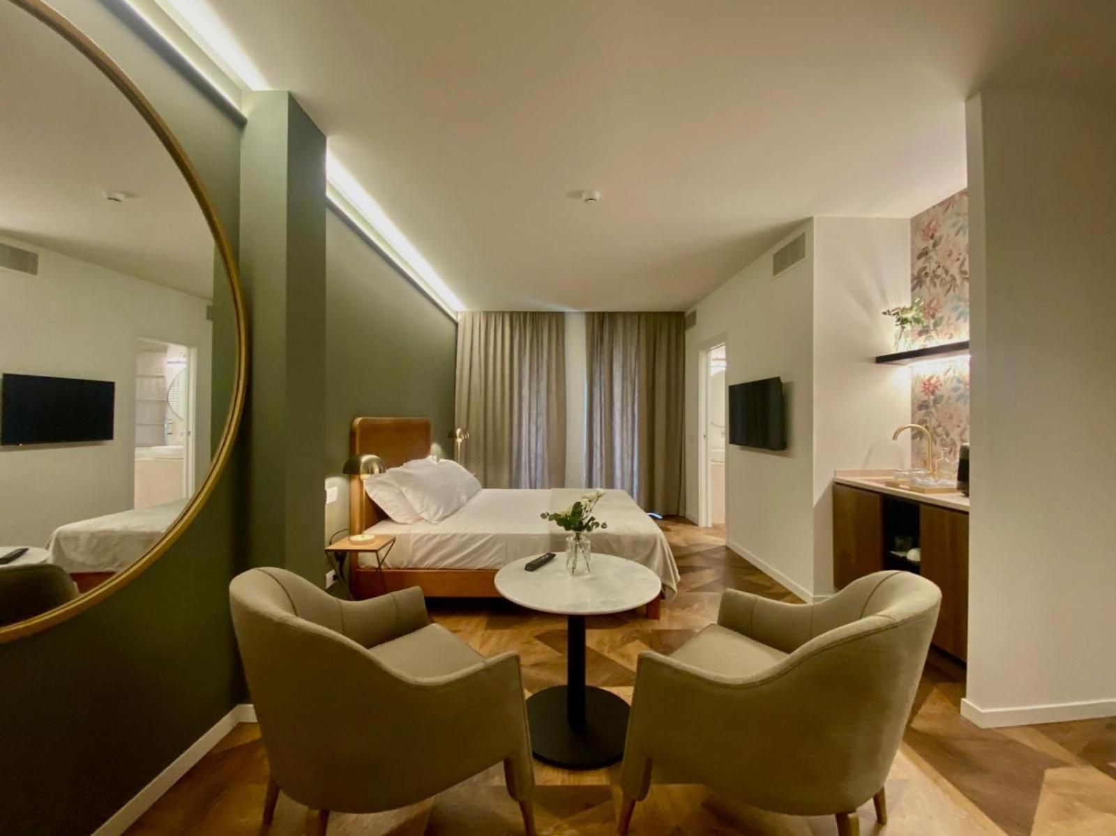 Superior Apartment