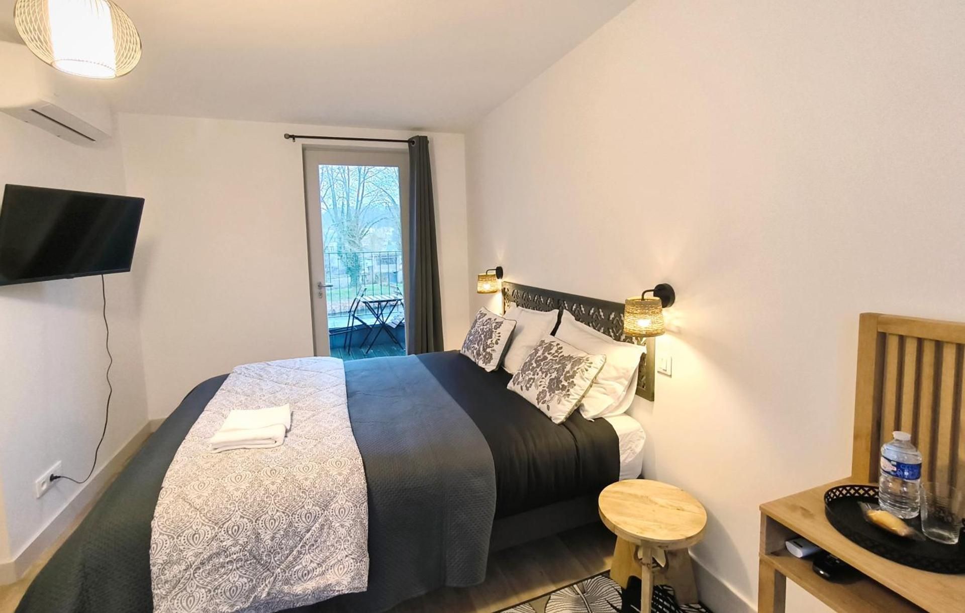 Double Room with Terrace