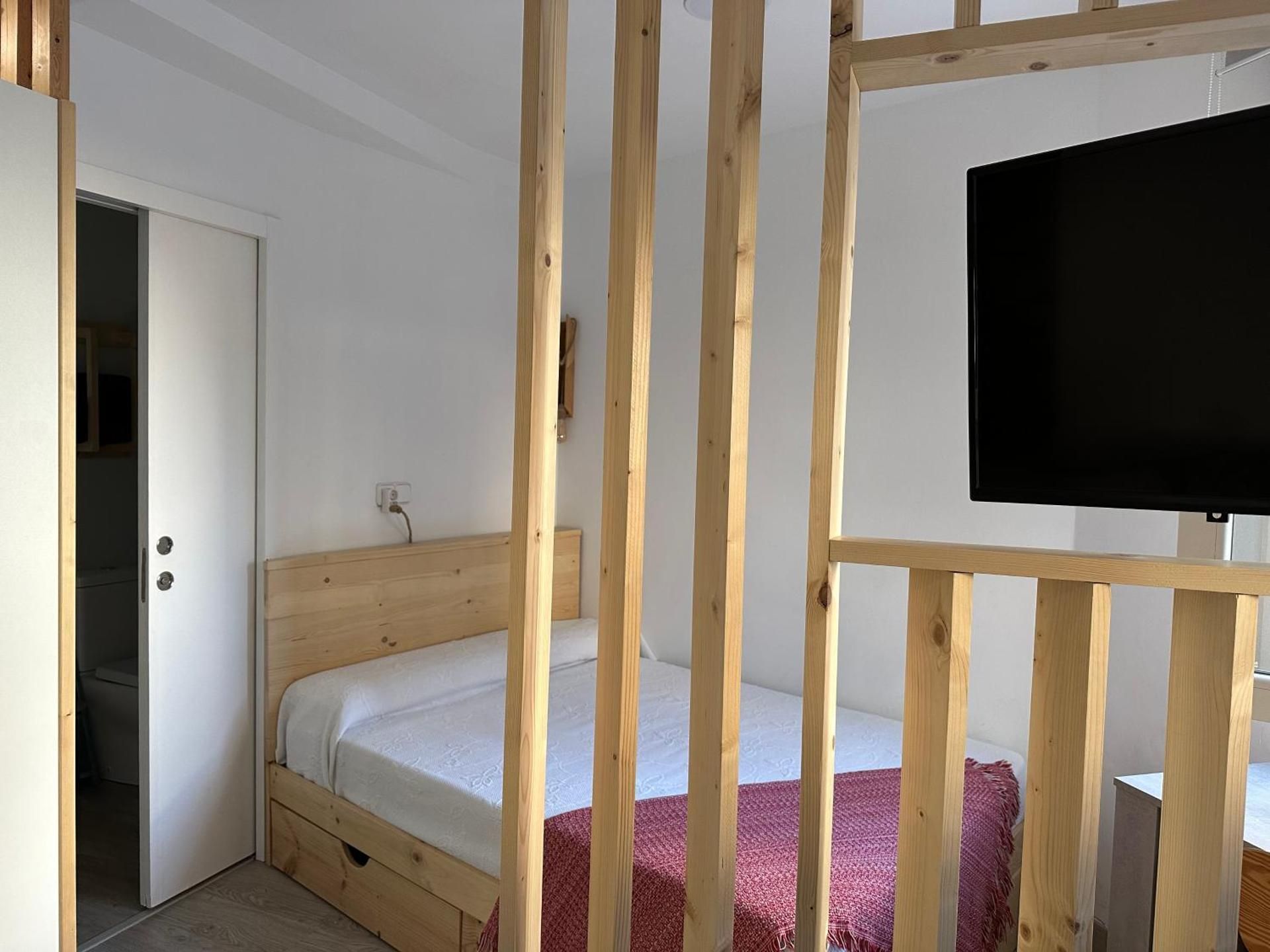 King Studio with Sofa Bed