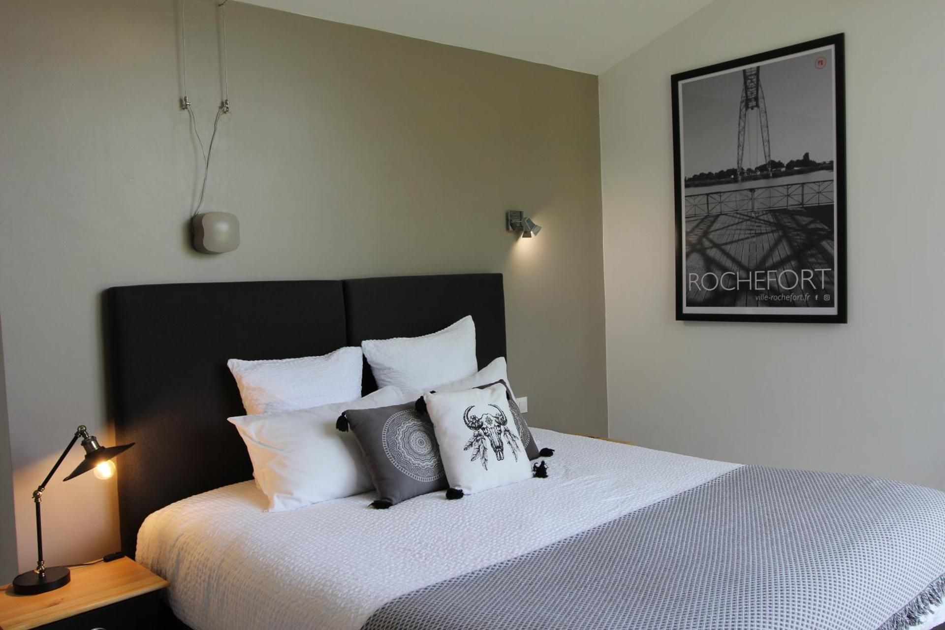 Deluxe Double Room with Extra Bed