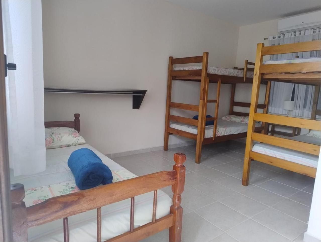 Deluxe Double Room (1 adult + 2 children)