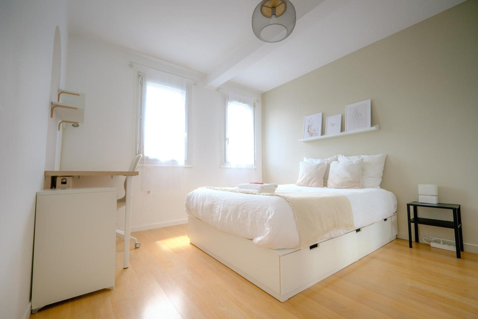 Double Room with Shared Bathroom