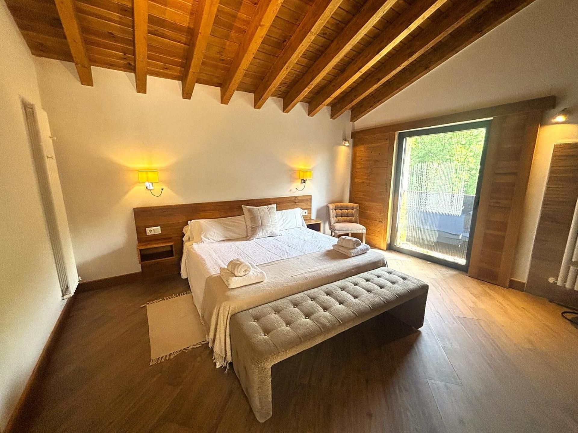 King Suite with Spa Bath
