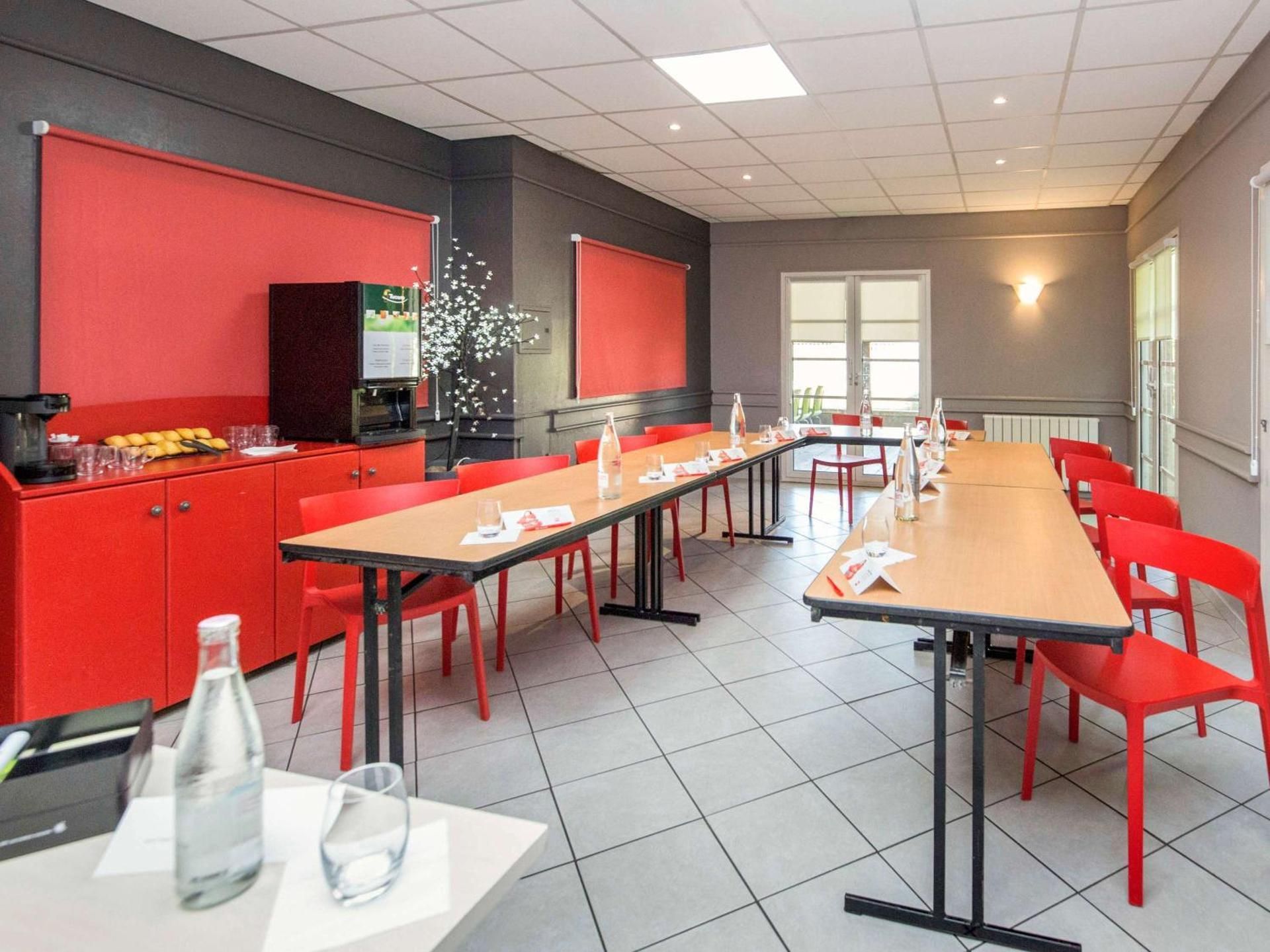 meeting room / ballrooms