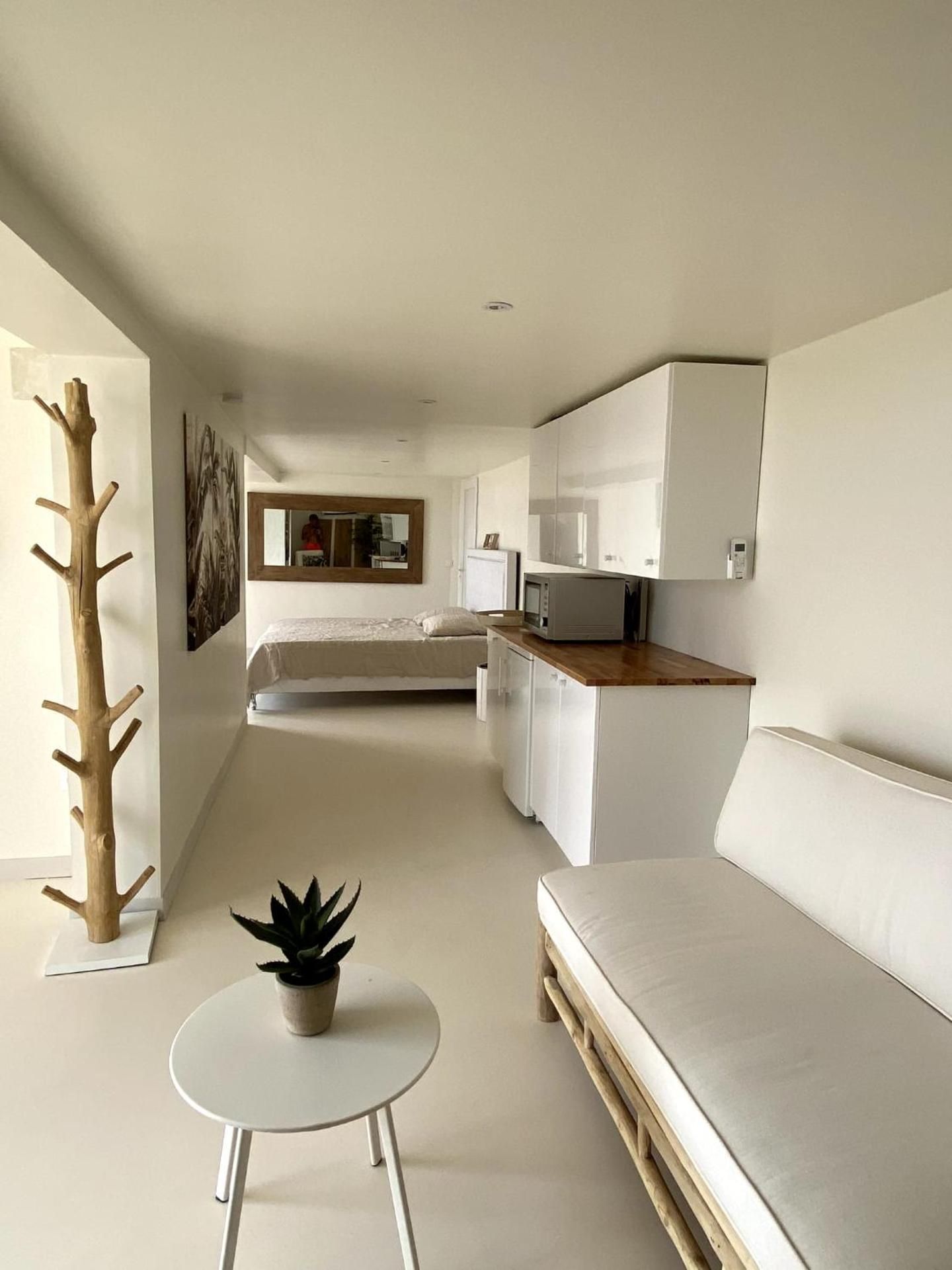 King Suite with Sea View