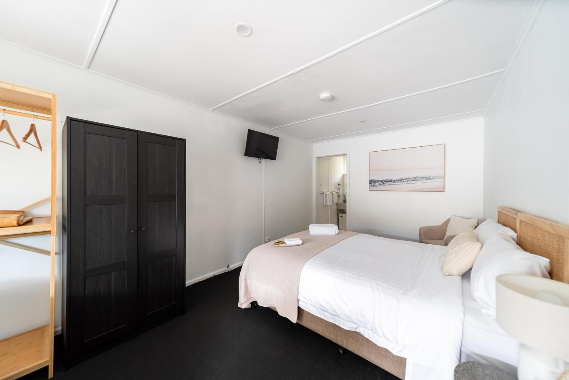 Queen Suite