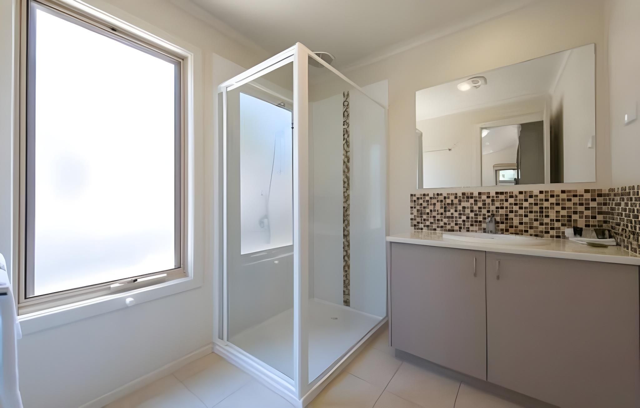 Deluxe Cabin - Sleeps 5