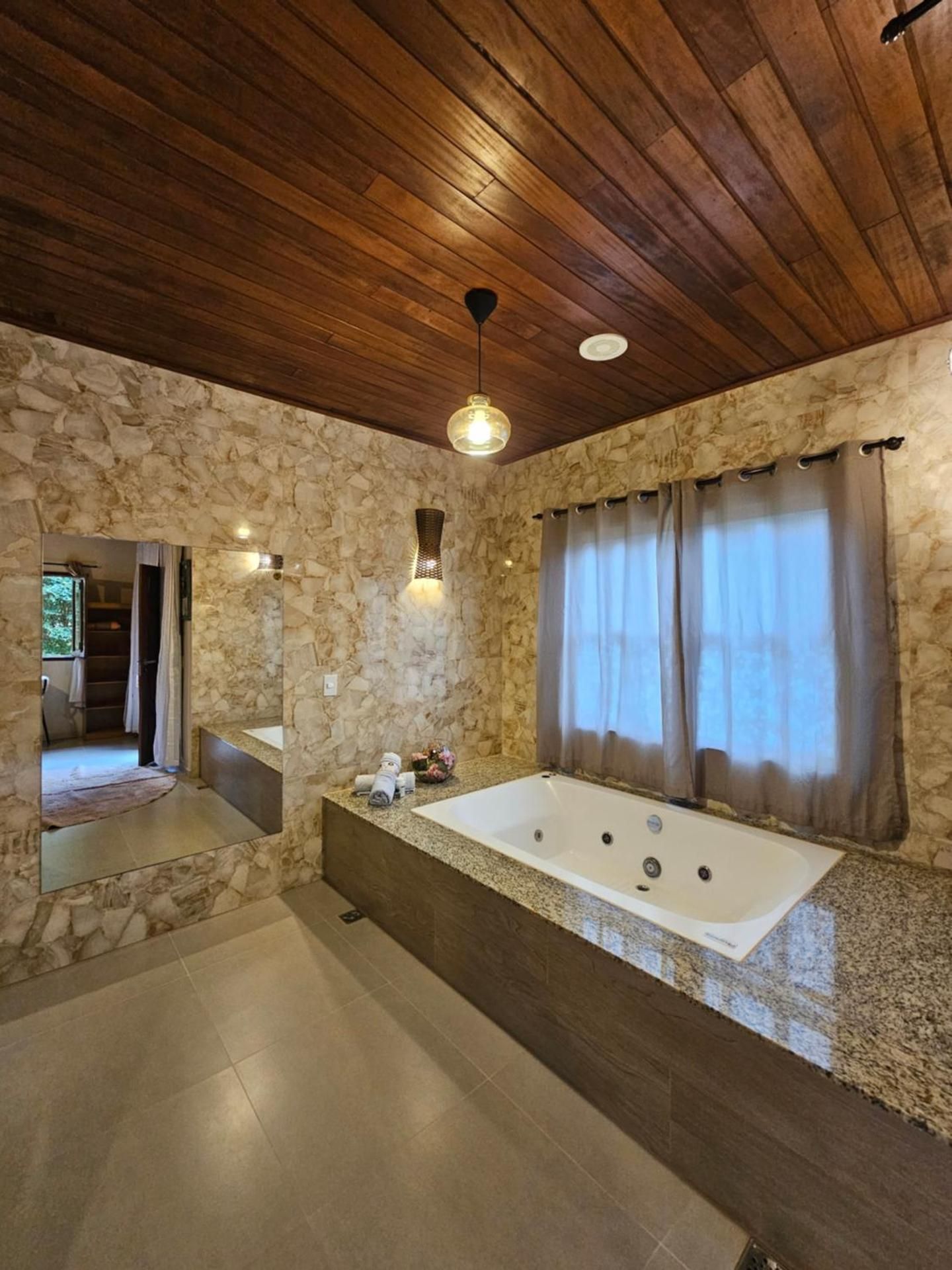 Superior Chalet