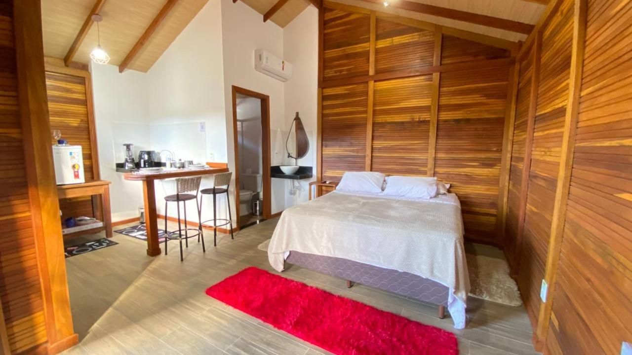 Deluxe Room (1 adult + 1 child)