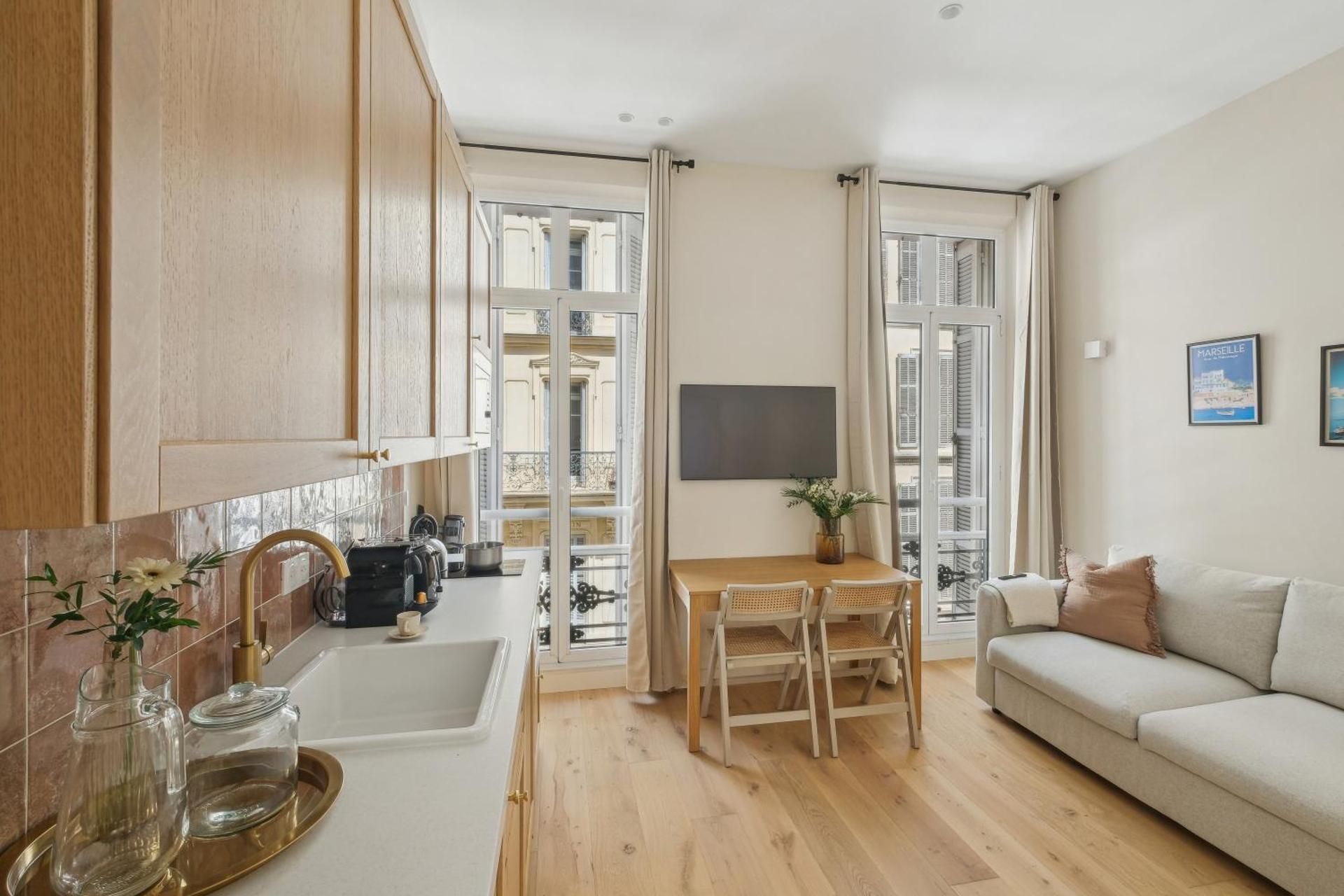 Superior Apartment