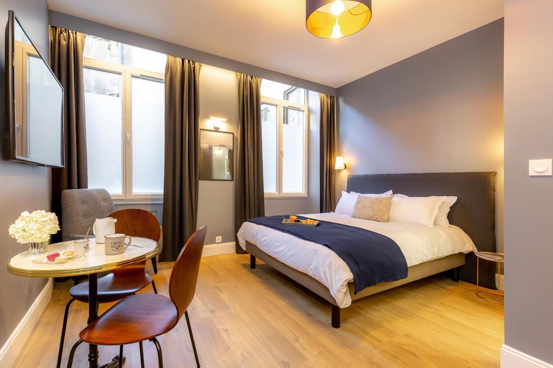 Appartement-de Luxe-Salle d'eau-Vue sur la cour-D7 Marine