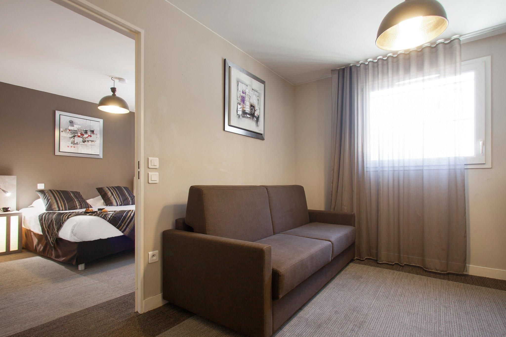 One-Bedroom Suite