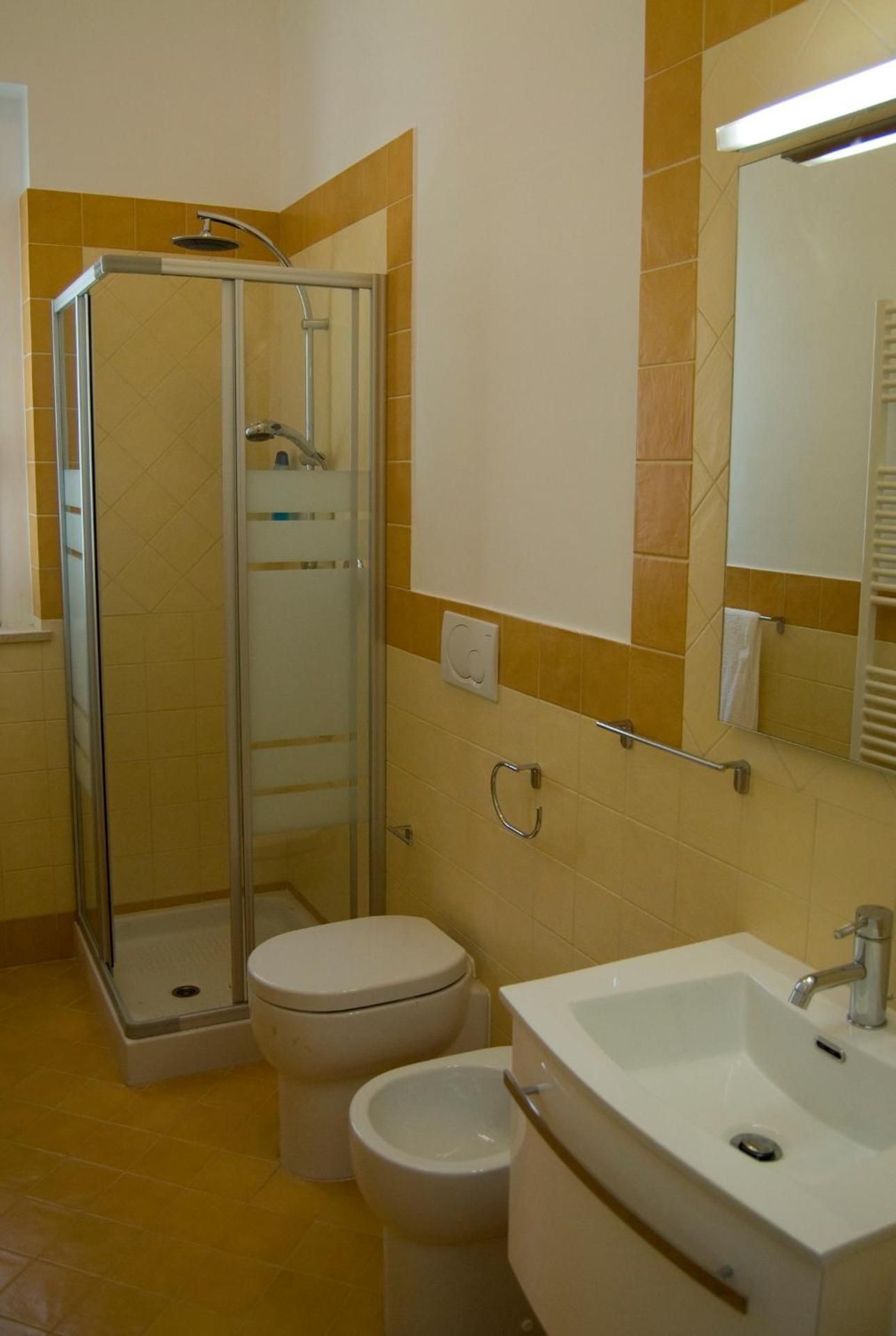 One-Bedroom Apartment (2 Adults)