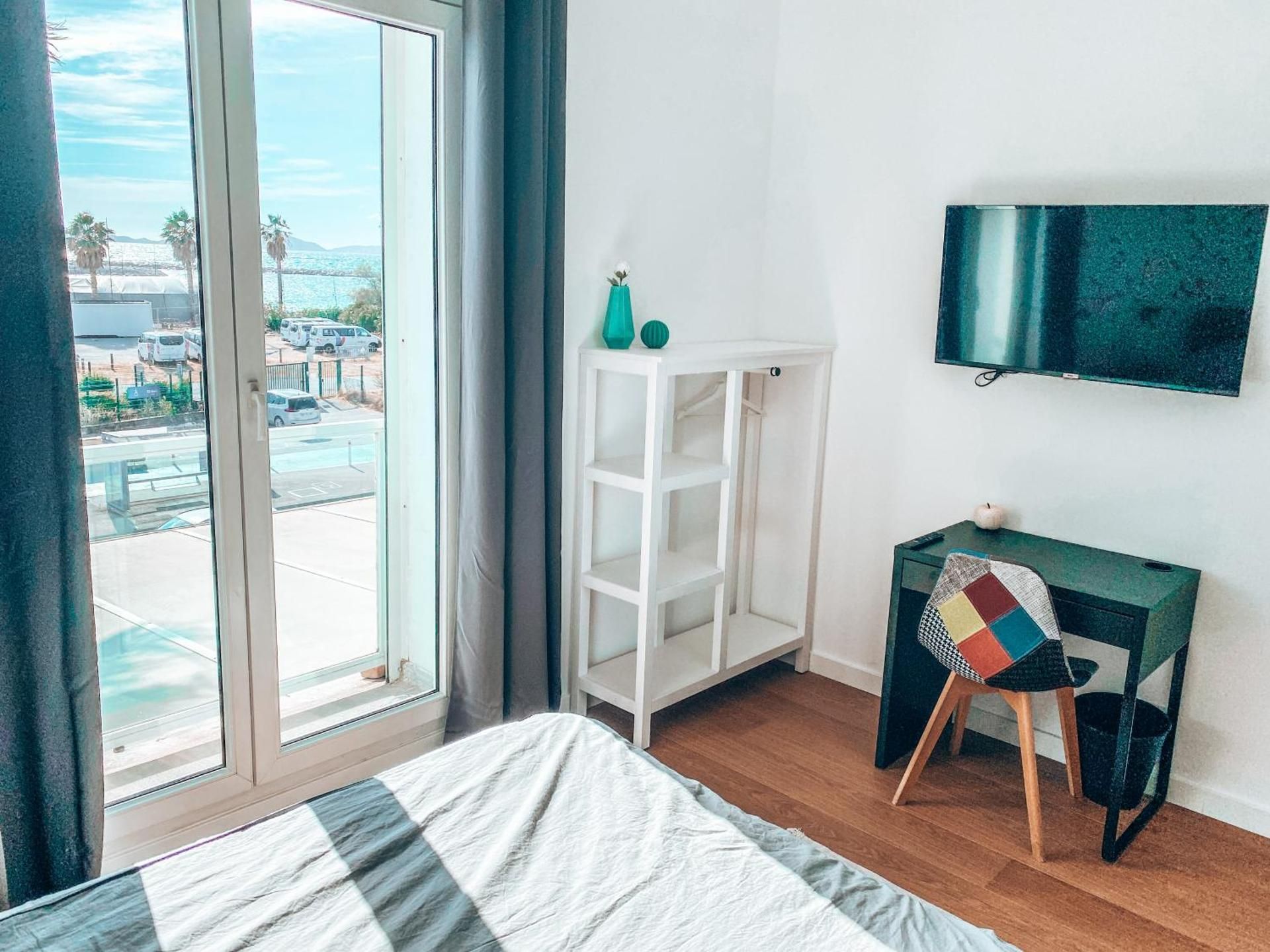 Deluxe Double Room with Sea View