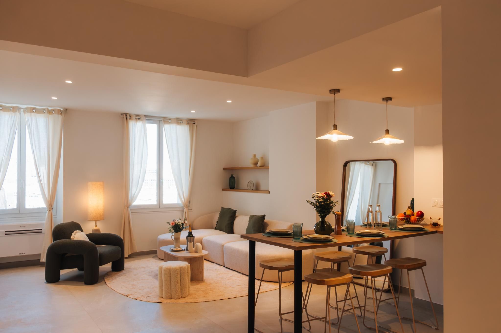 Appartement-T4 climatisé-Moderne-Vue sur Port-Douche