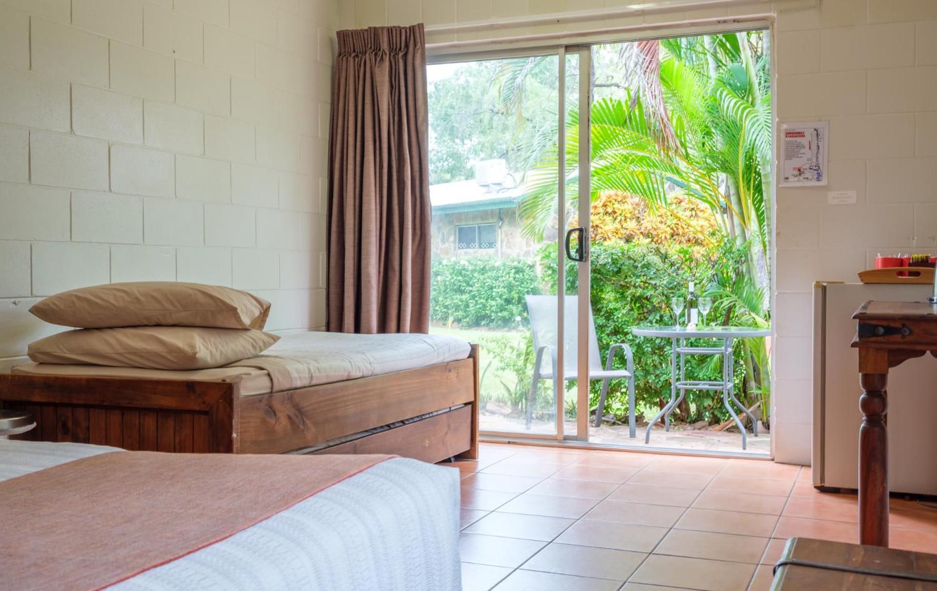 Gardenview Room